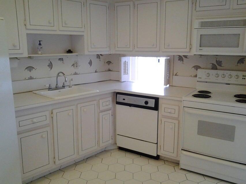 11930 N Bayshore Drive N 706 Property Photo 7