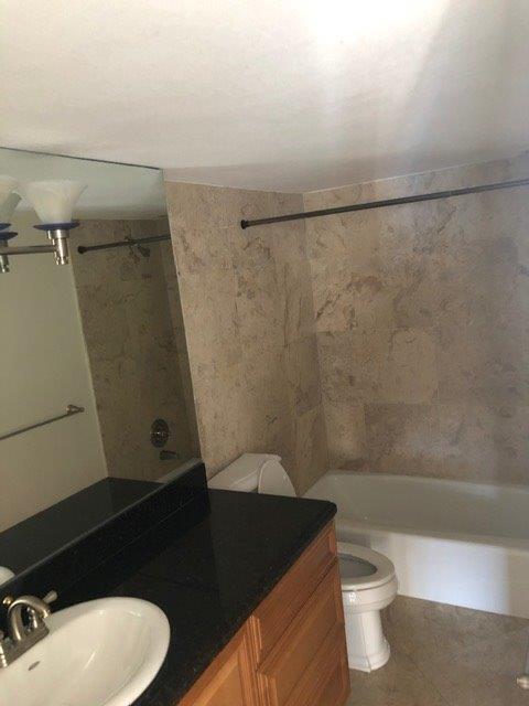 11930 N Bayshore Drive N 706 Property Photo 11