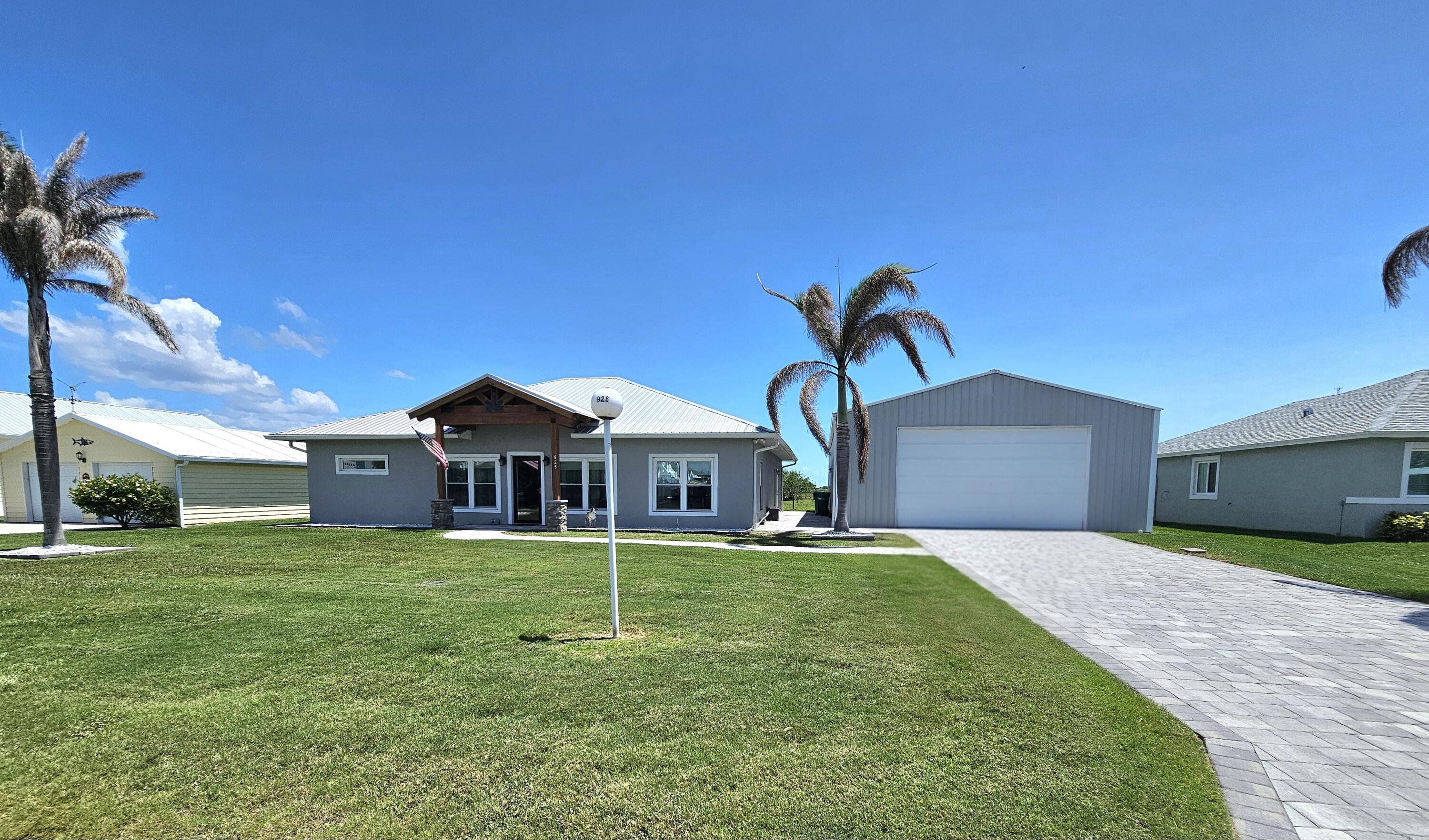 926 Sw 44th Boulevard Property Photo 4