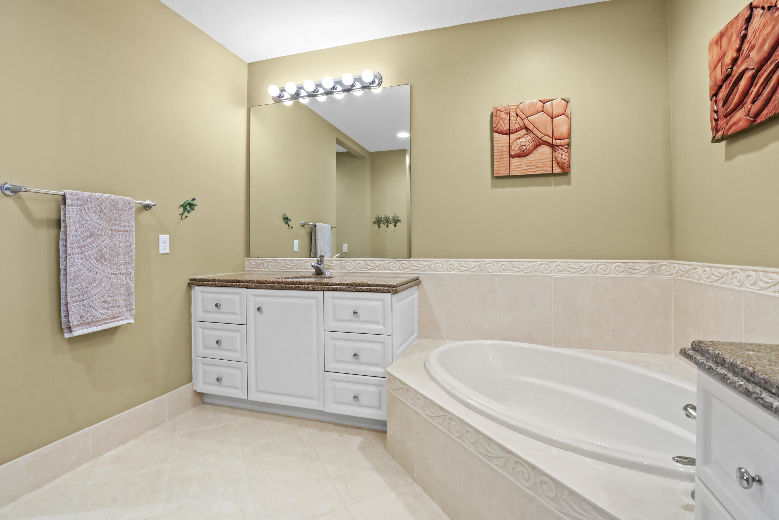 26 Harbour Isle Drive W Ph06 Property Photo 21