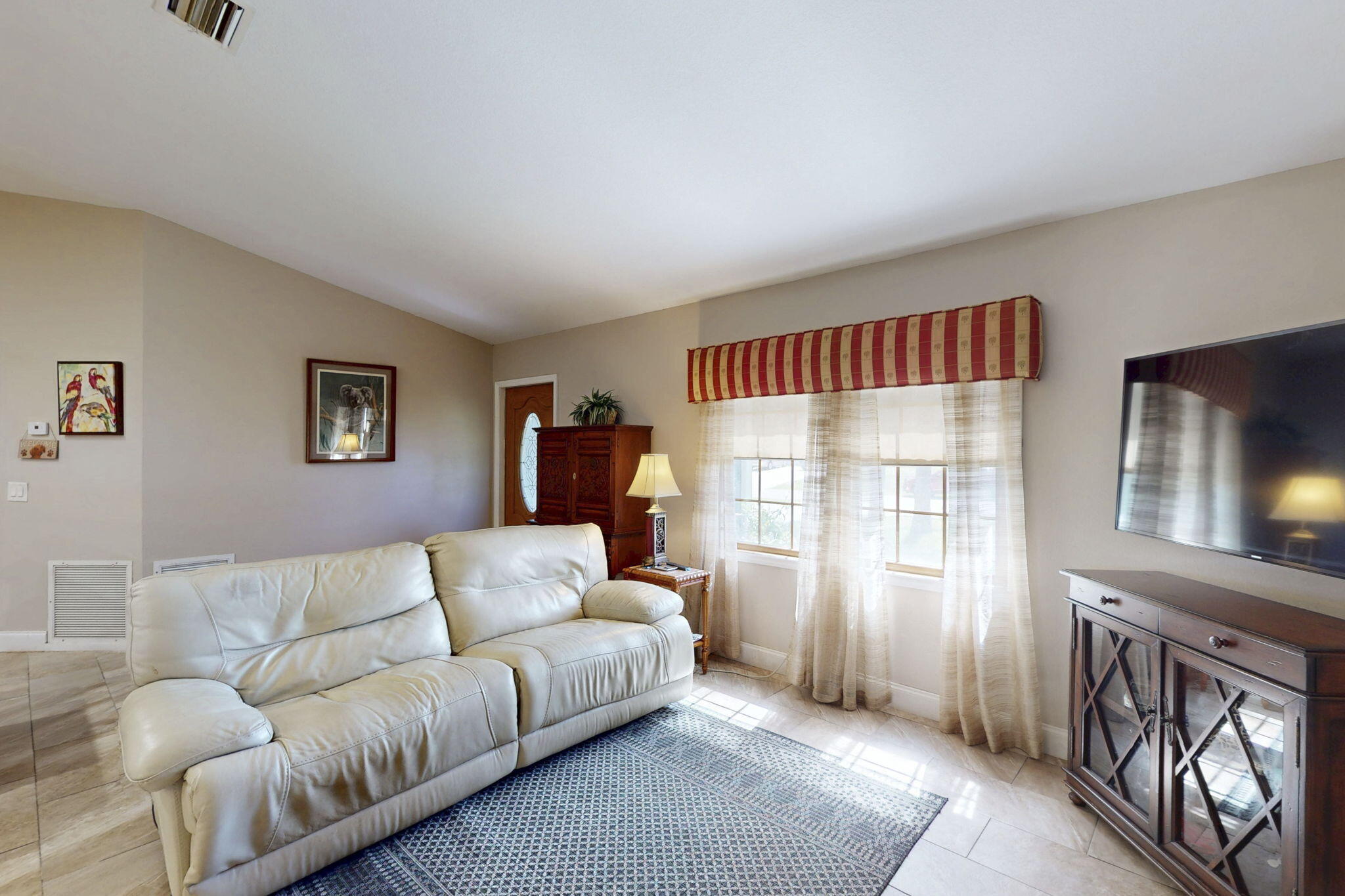 2144 Se Elmhurst Road Property Photo 6