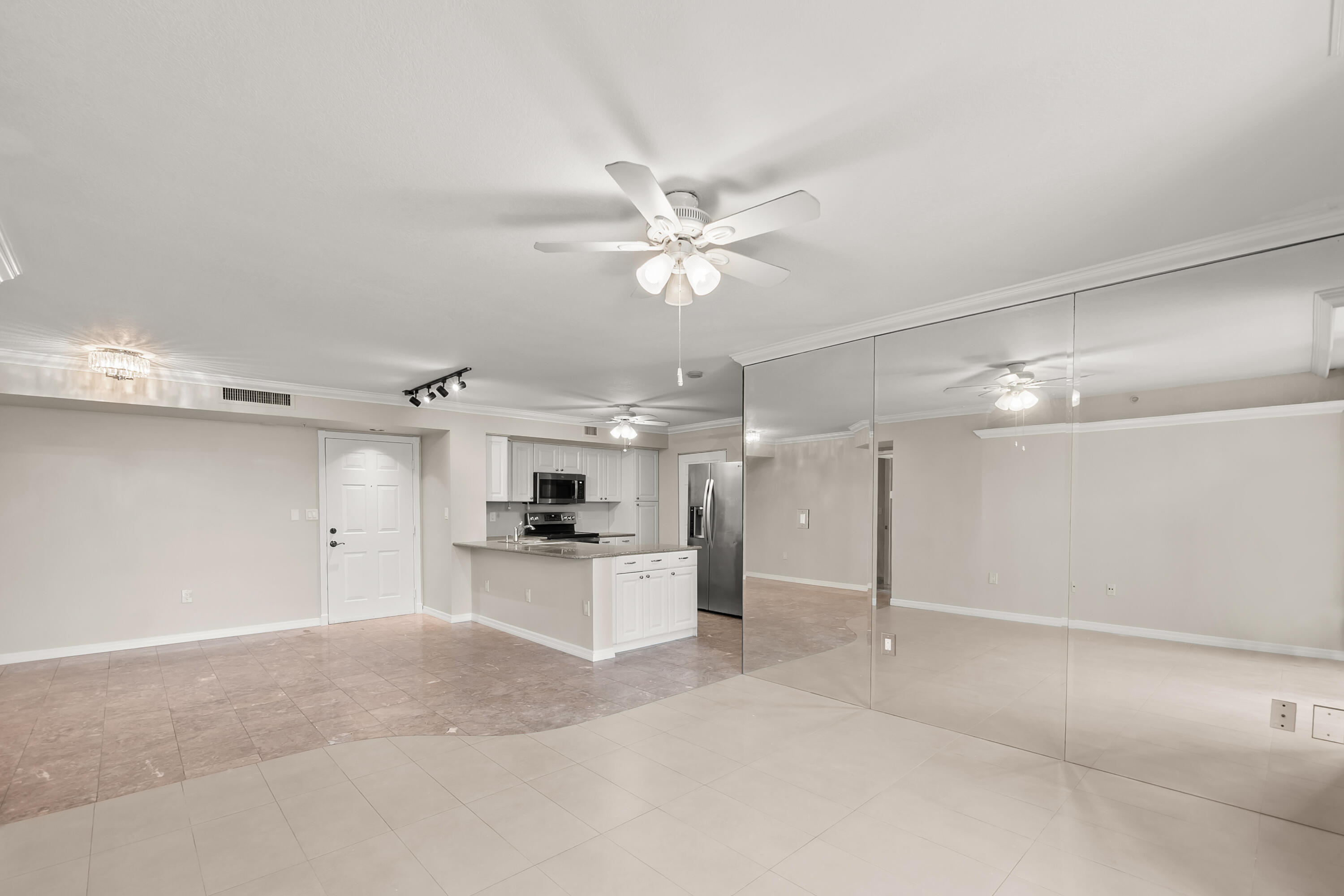 1200 Scotia Drive 403 Property Photo 10