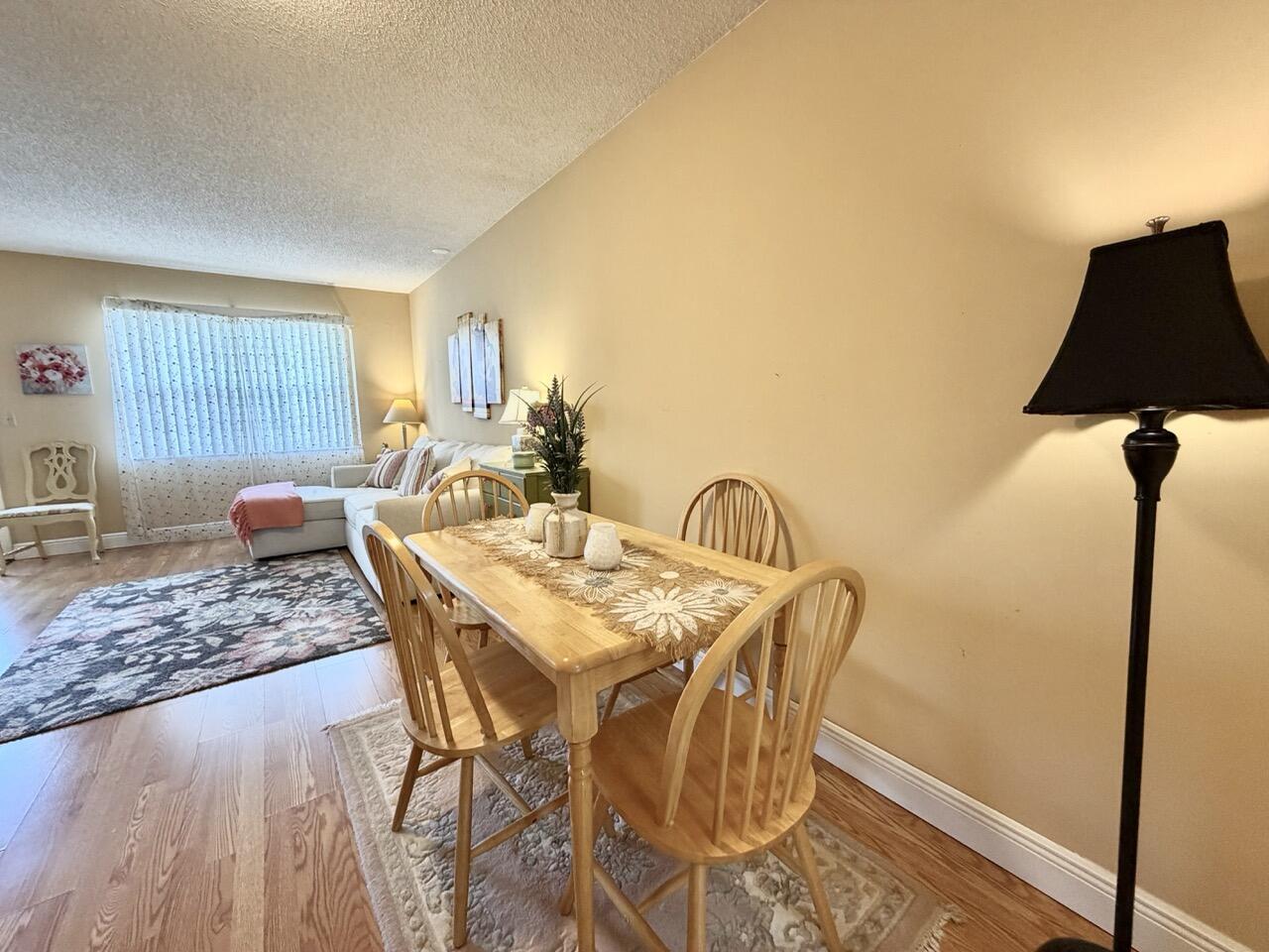 19 Abbey Lane 204 Property Photo 6