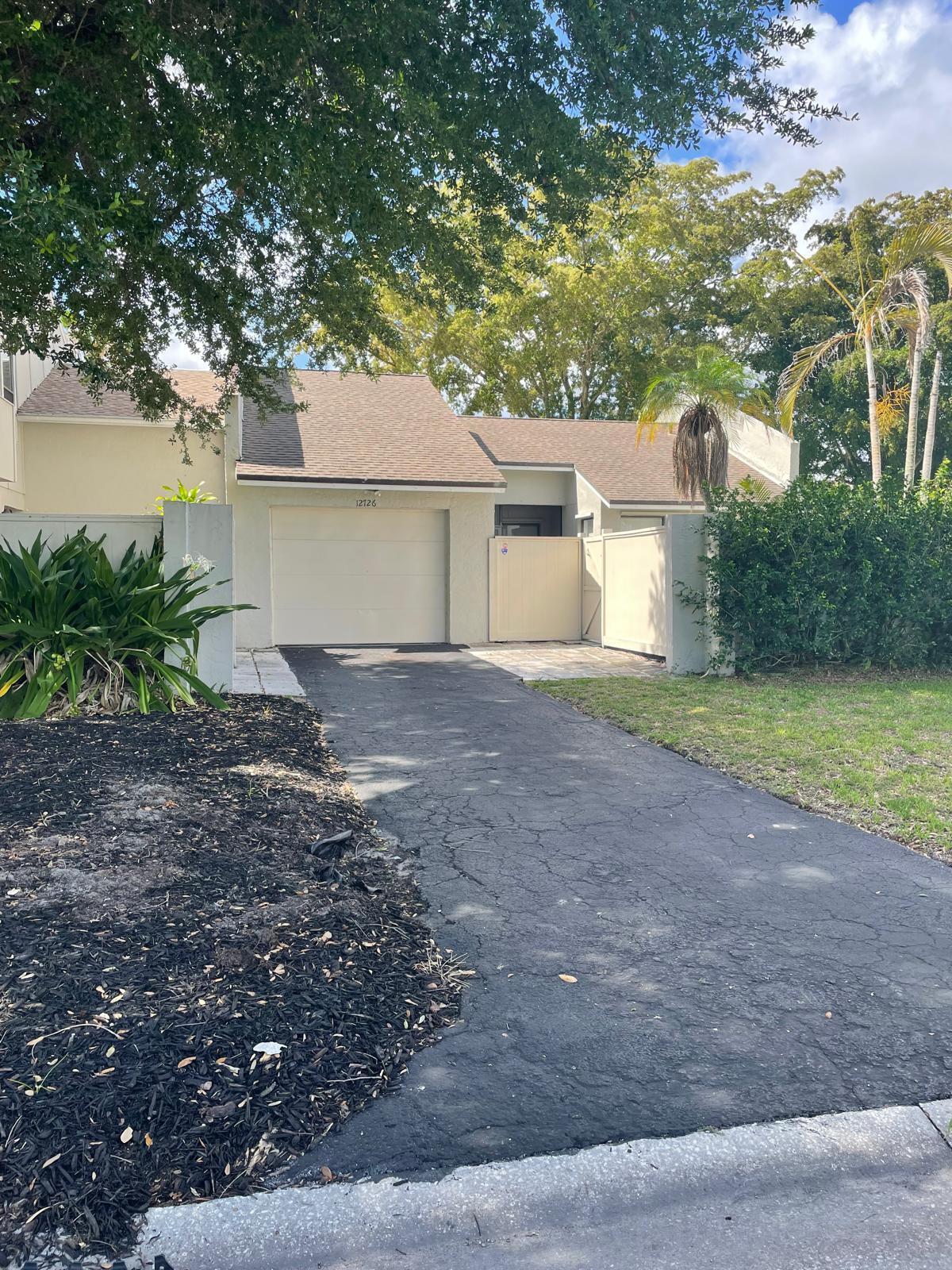 12726 Spinnaker Lane Property Photo 1