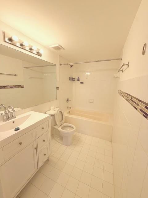 2011 Renaissance Boulevard 103 Property Photo 25