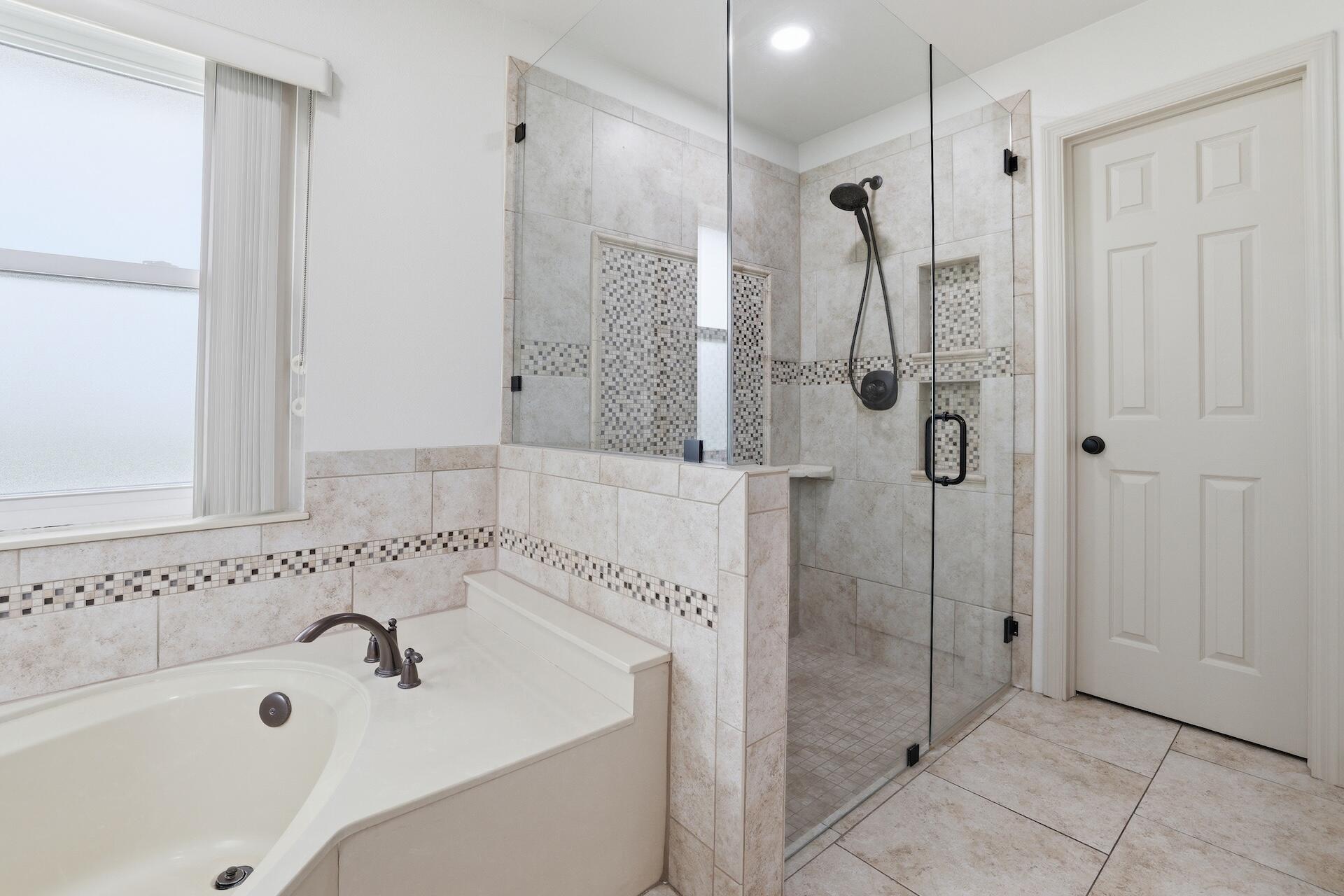 15600 Rolling Meadows Circle Property Photo 20