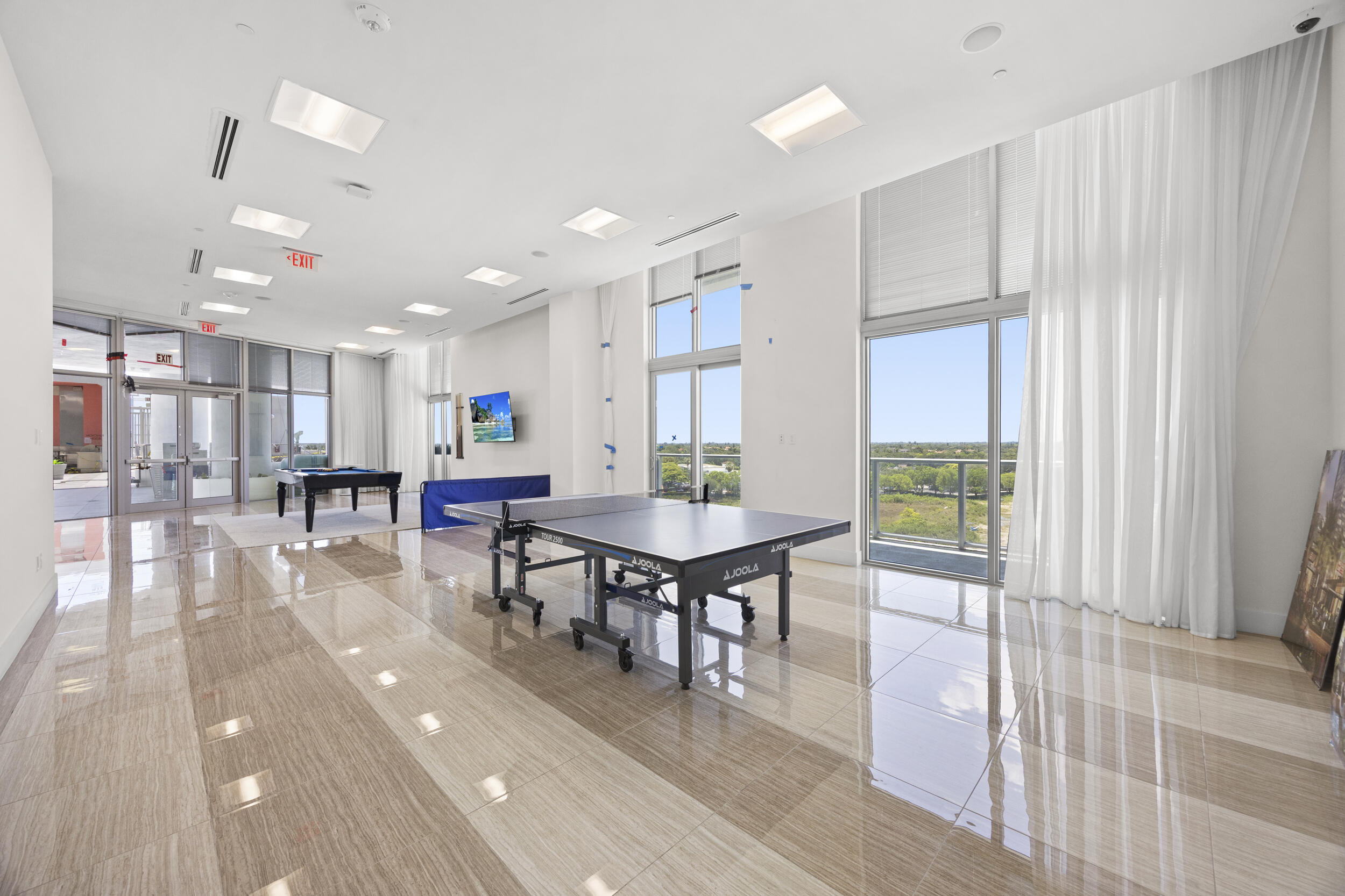 2000 Metropica Way 802 Property Photo 47