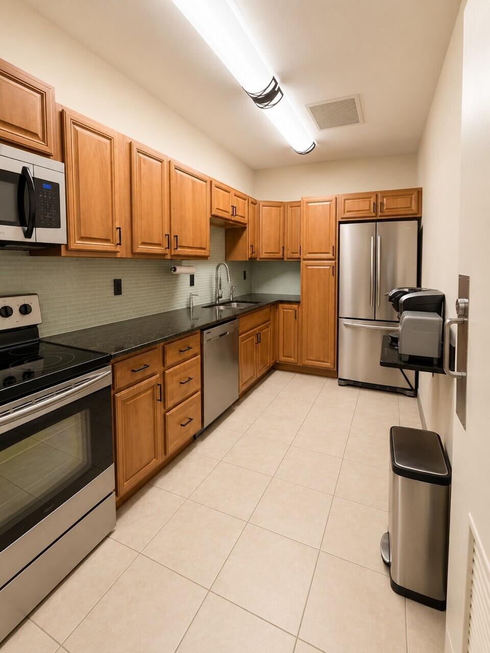 3589 S Ocean Boulevard 404 Property Photo 29