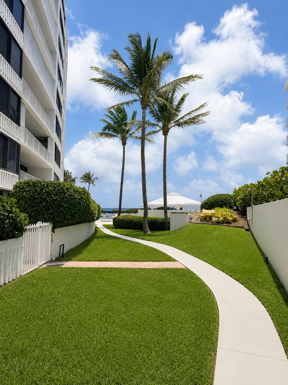 3589 S Ocean Boulevard 404 Property Photo 43
