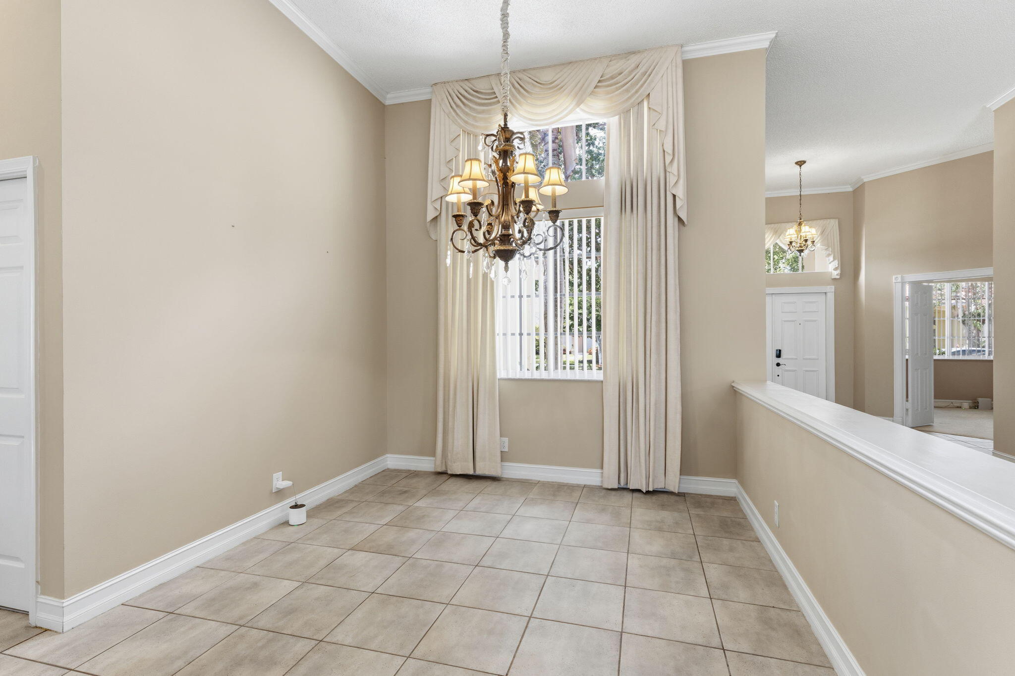 832 Heritage Drive Property Photo 5