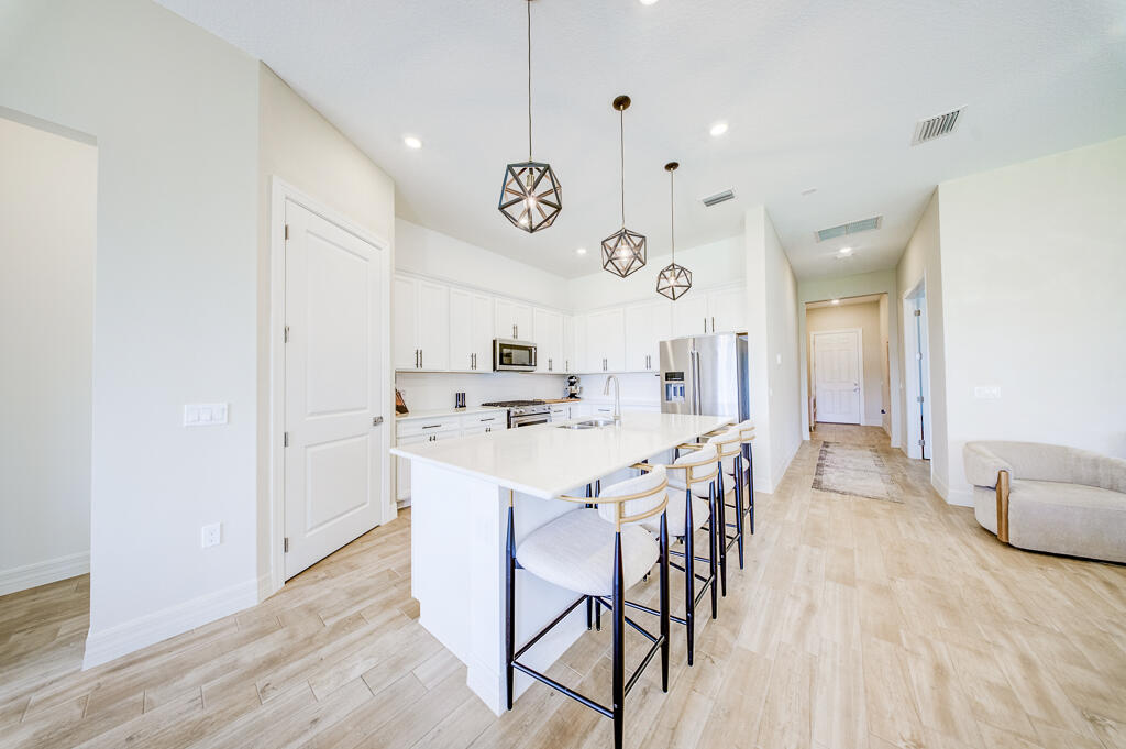 10562 Northbrook Circle Property Photo 14