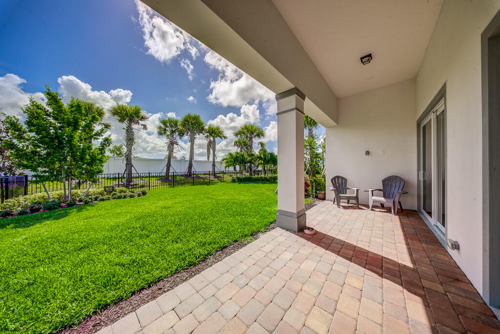 10562 Northbrook Circle Property Photo 33