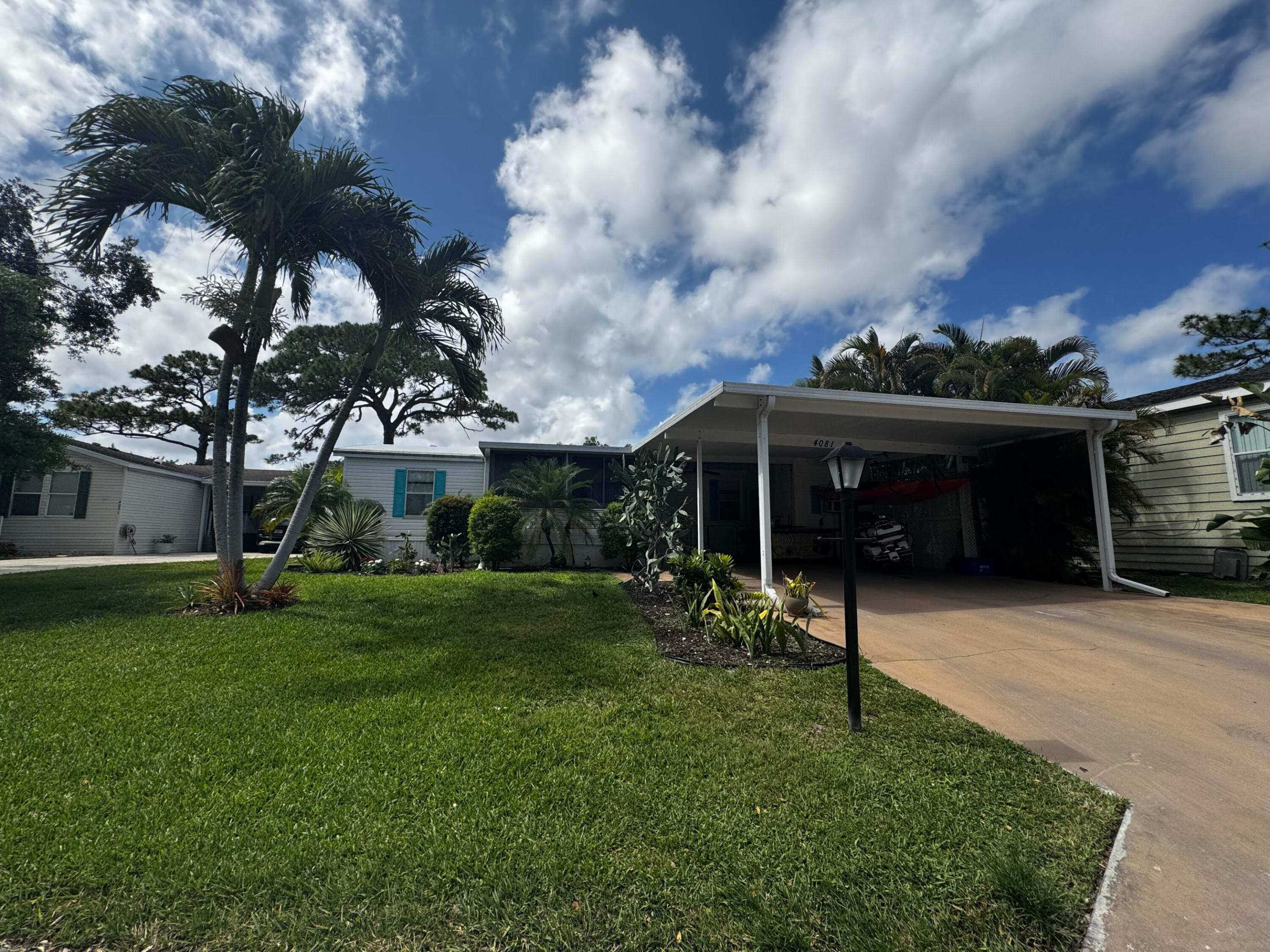 4081 4th Court Property Photo 1