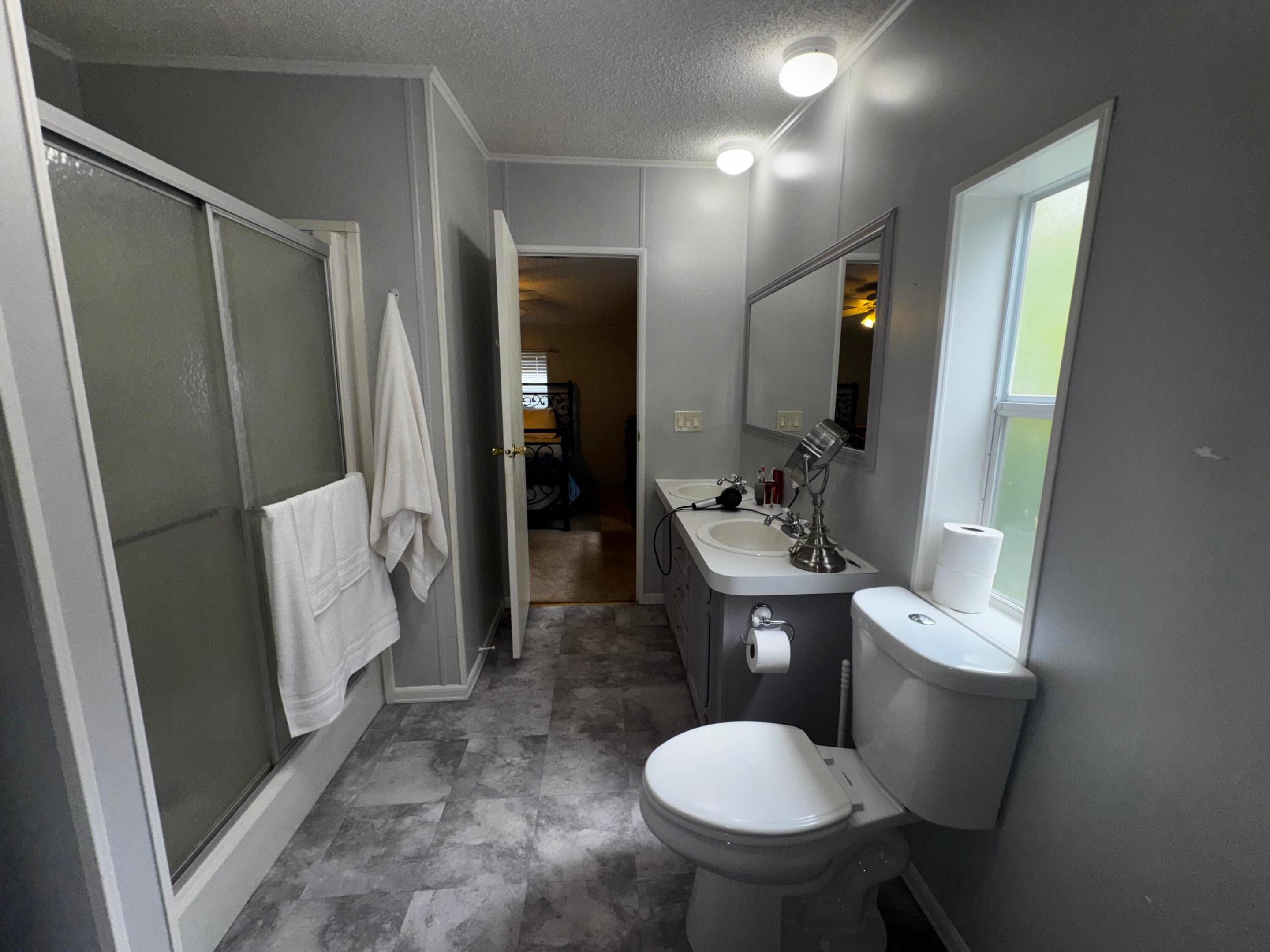4081 4th Court Property Photo 9