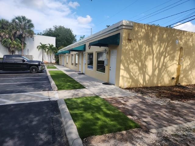 4078 W Broward Boulevard Property Photo 2