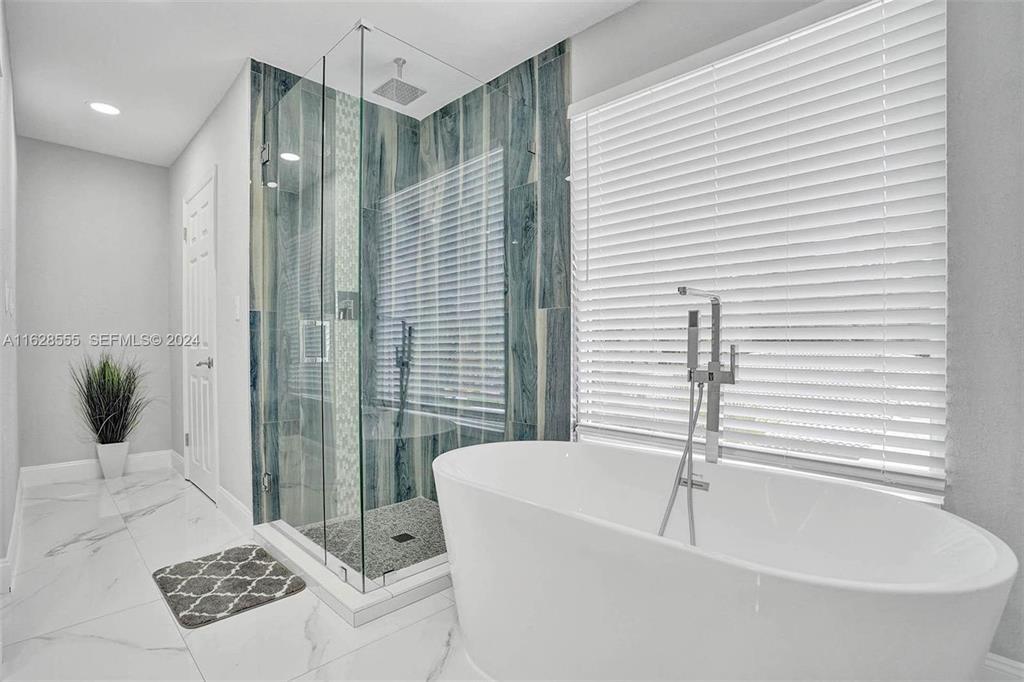 3421 Dover Road Property Photo 12