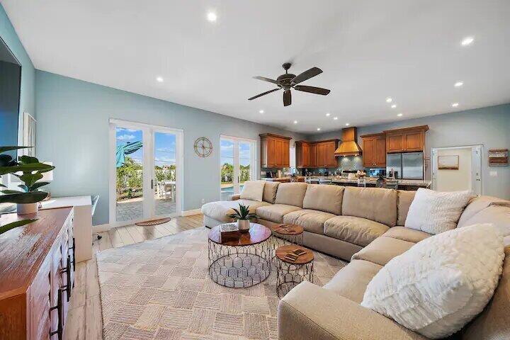 500 Sunrise Way Property Photo 3