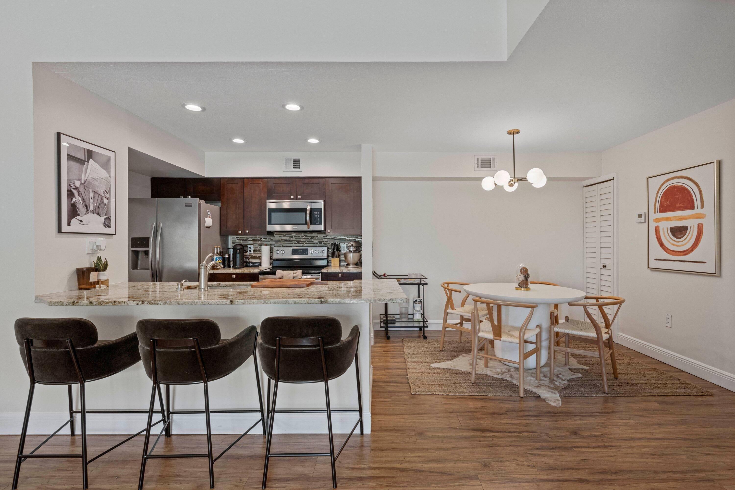 1727 Village Boulevard 306 Property Photo 3