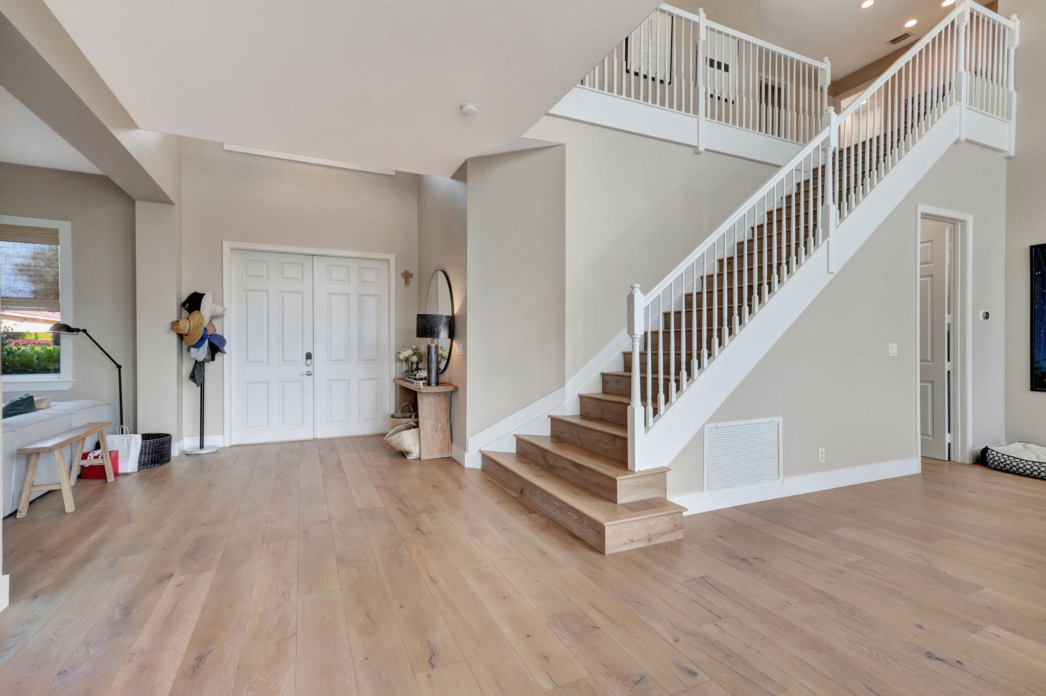 11615 Paradise Cove Lane Property Photo 4