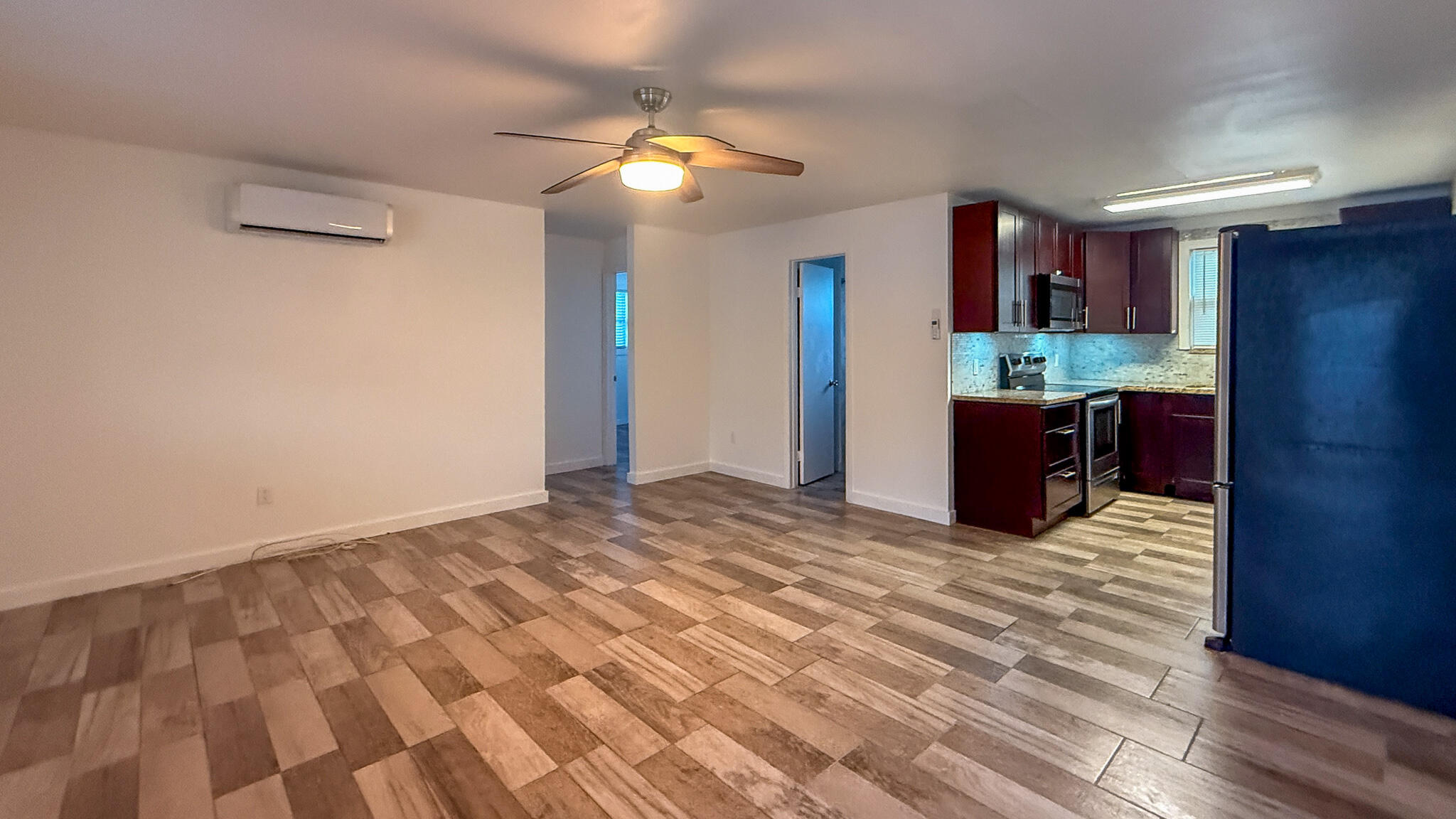 978 Gibraltar Road Property Photo 2