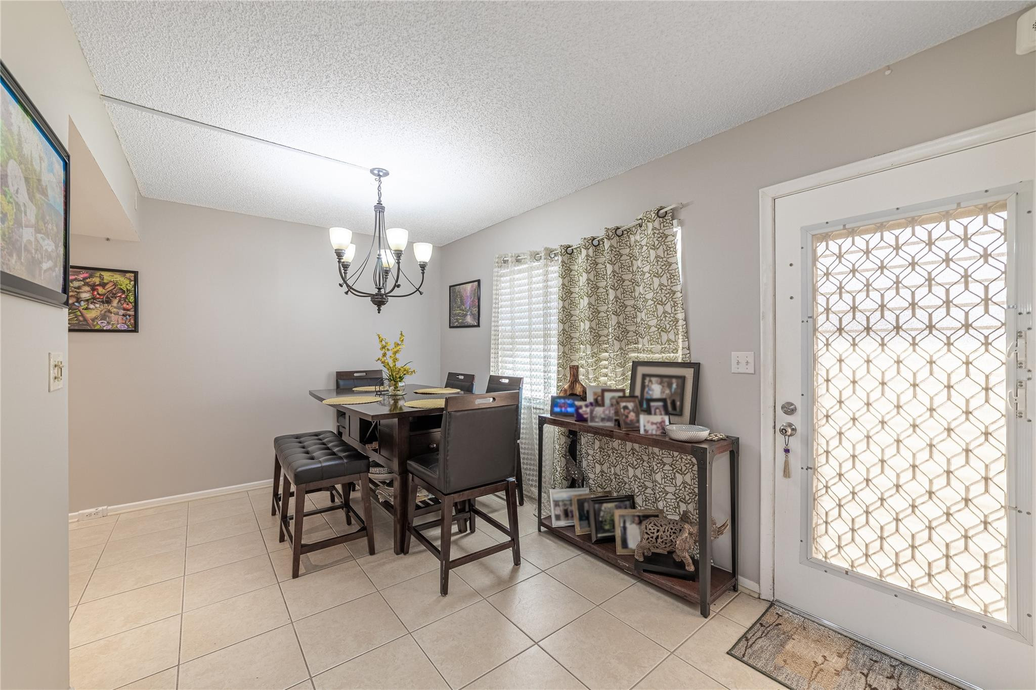 1902 Bermuda Circle Property Photo 7