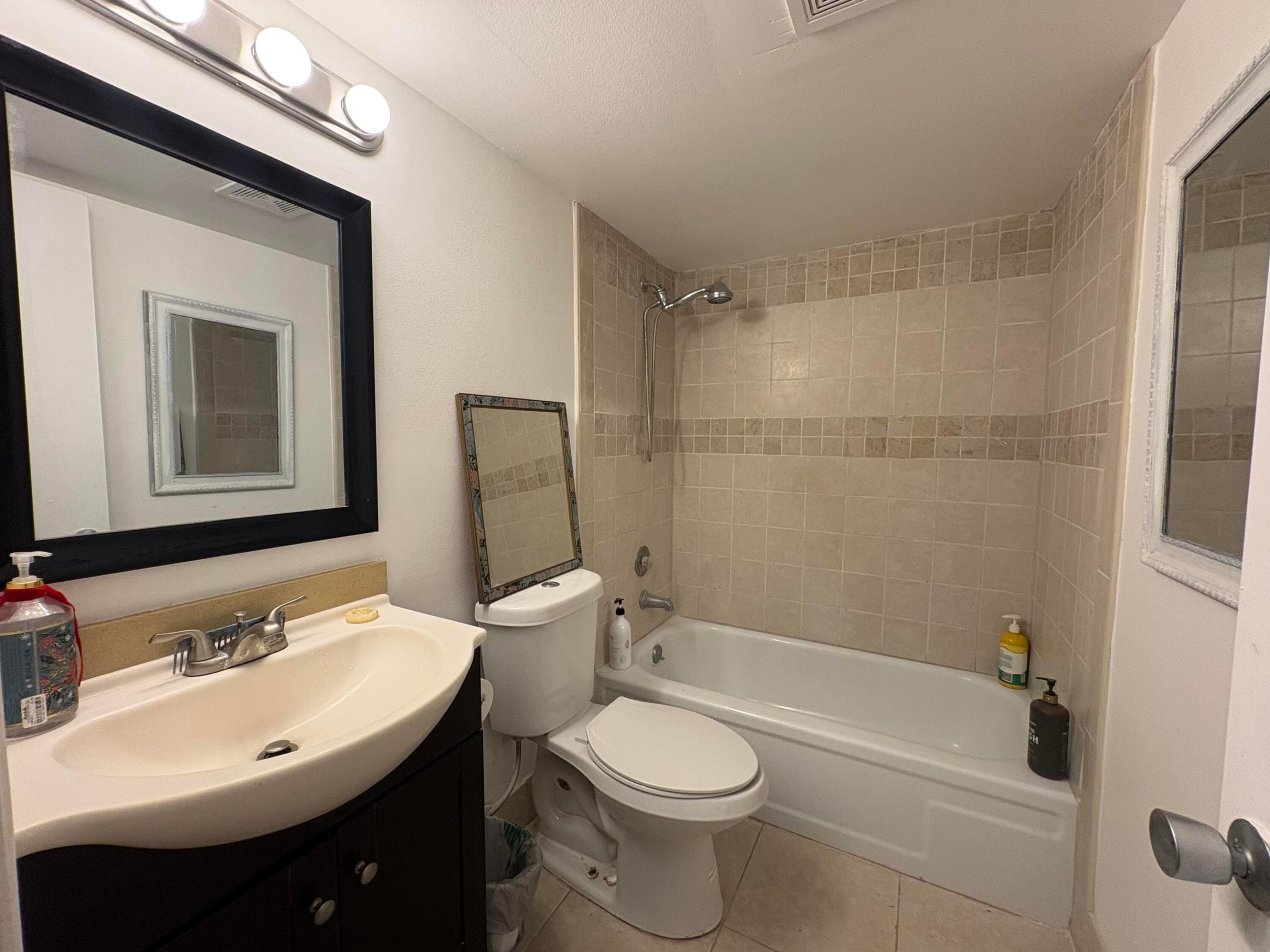 2 Kent A Property Photo 10