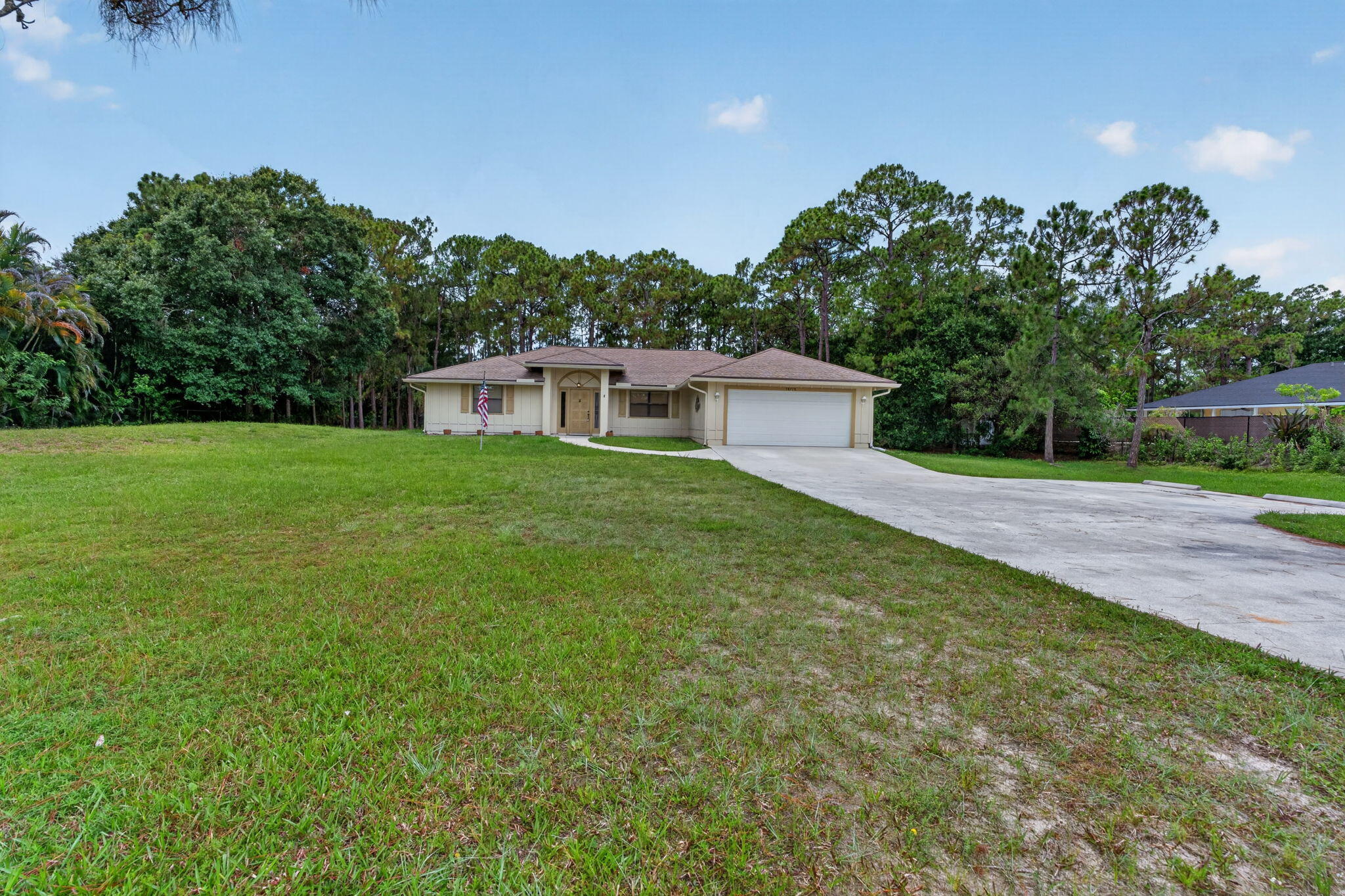 16735 Alexander Run Property Photo 4