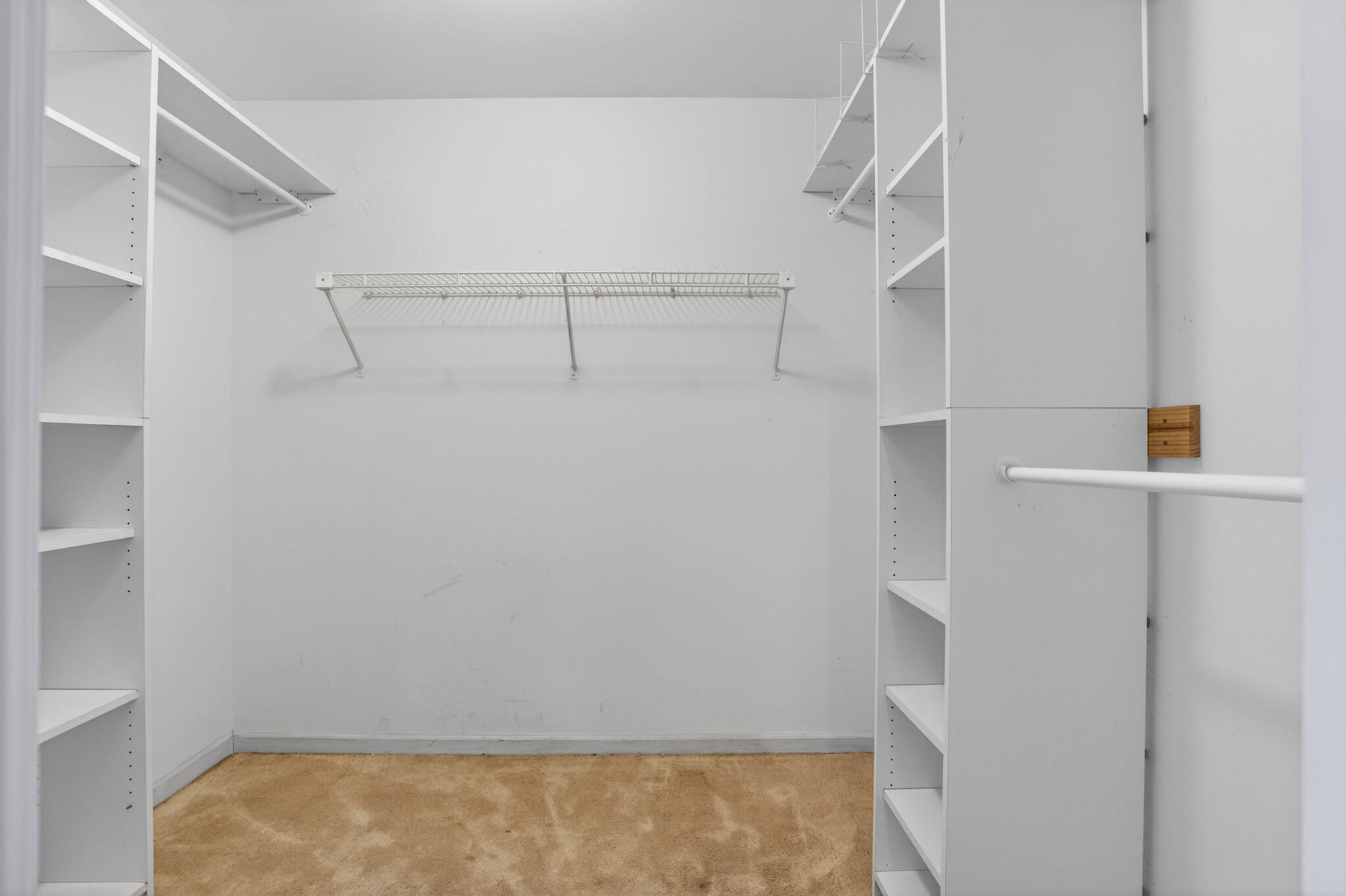 16735 Alexander Run Property Photo 14