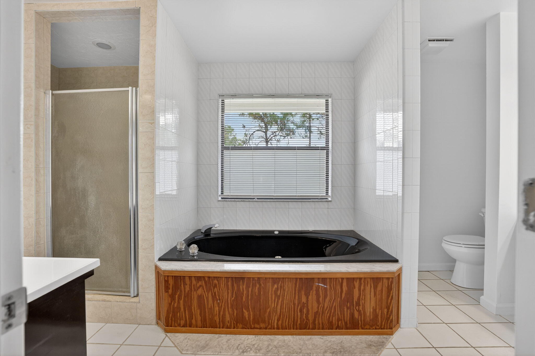 16735 Alexander Run Property Photo 15