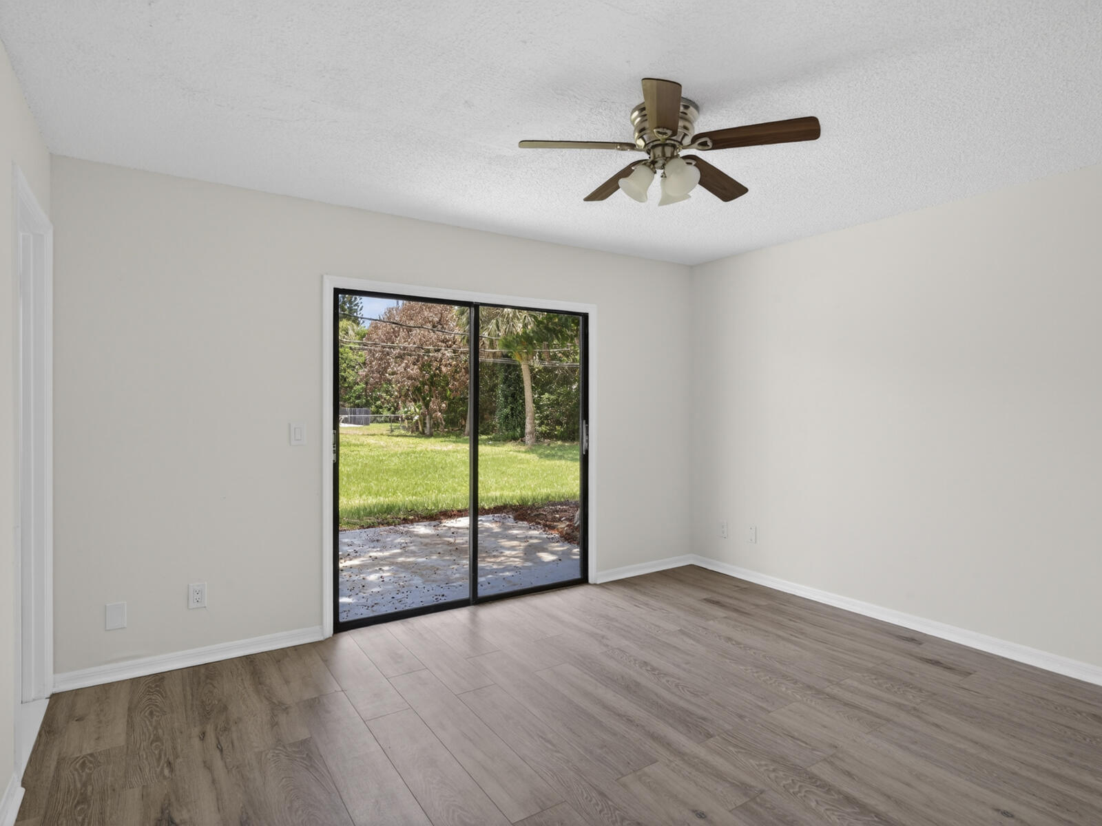 2575 1st Place Property Photo 19