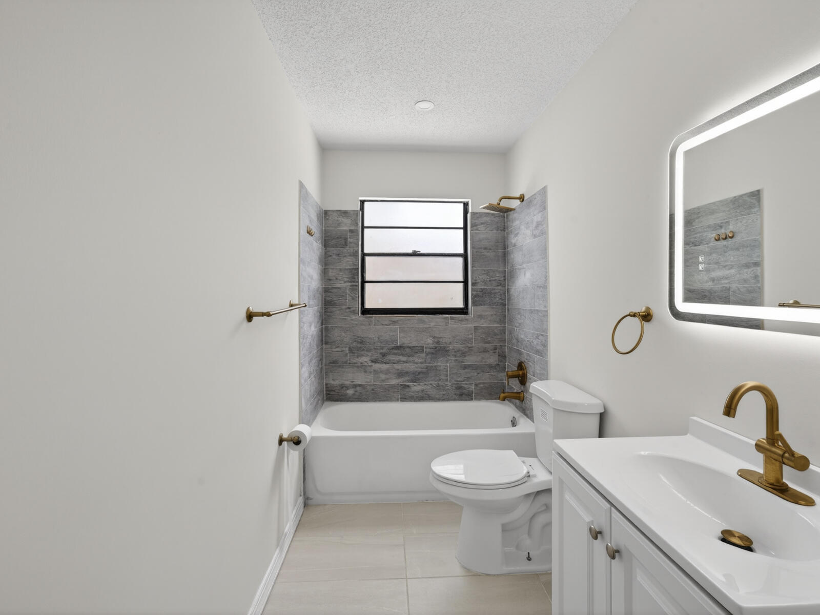 2575 1st Place Property Photo 30