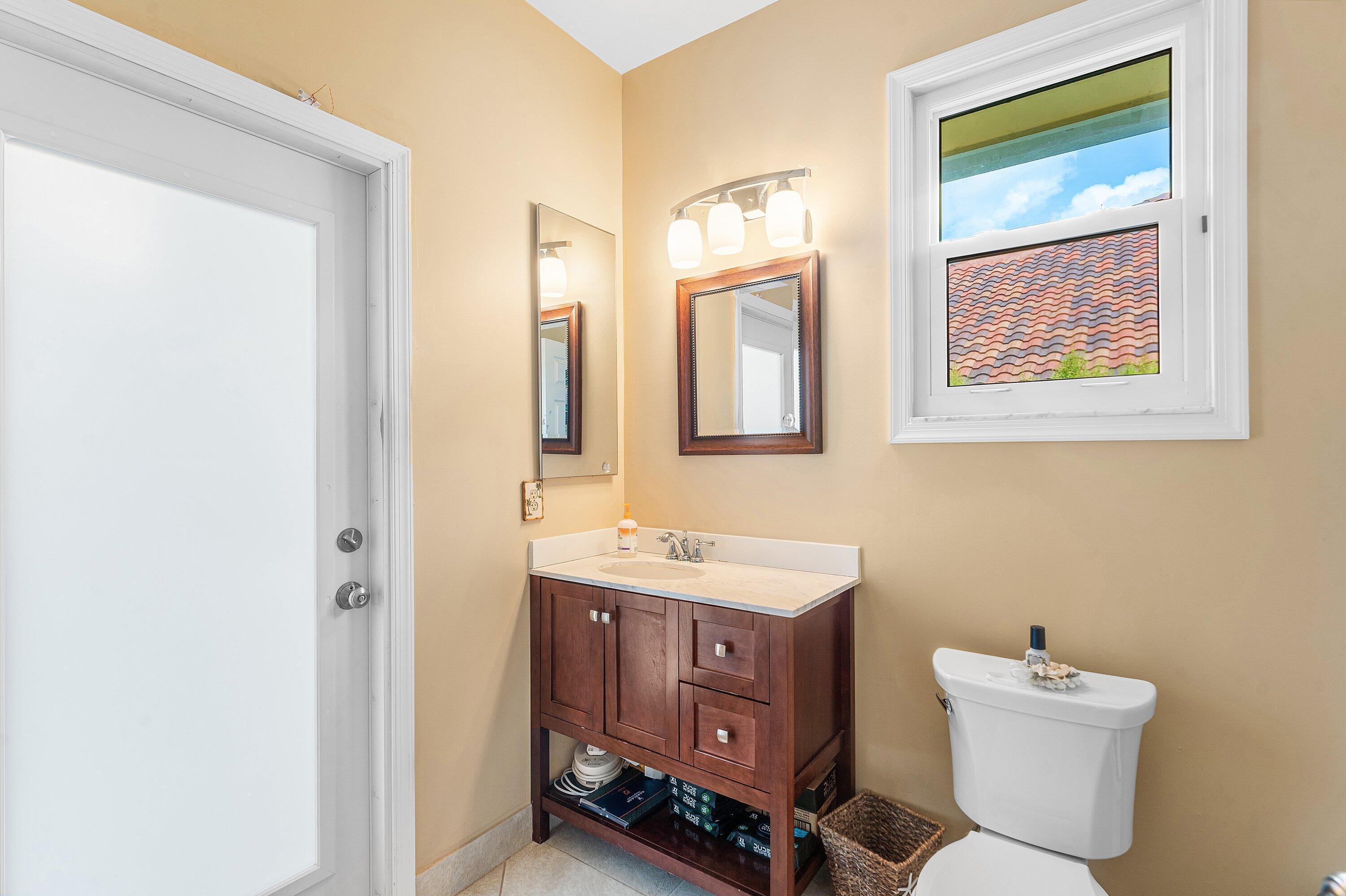 8926 Se North Passage Way Property Photo 8