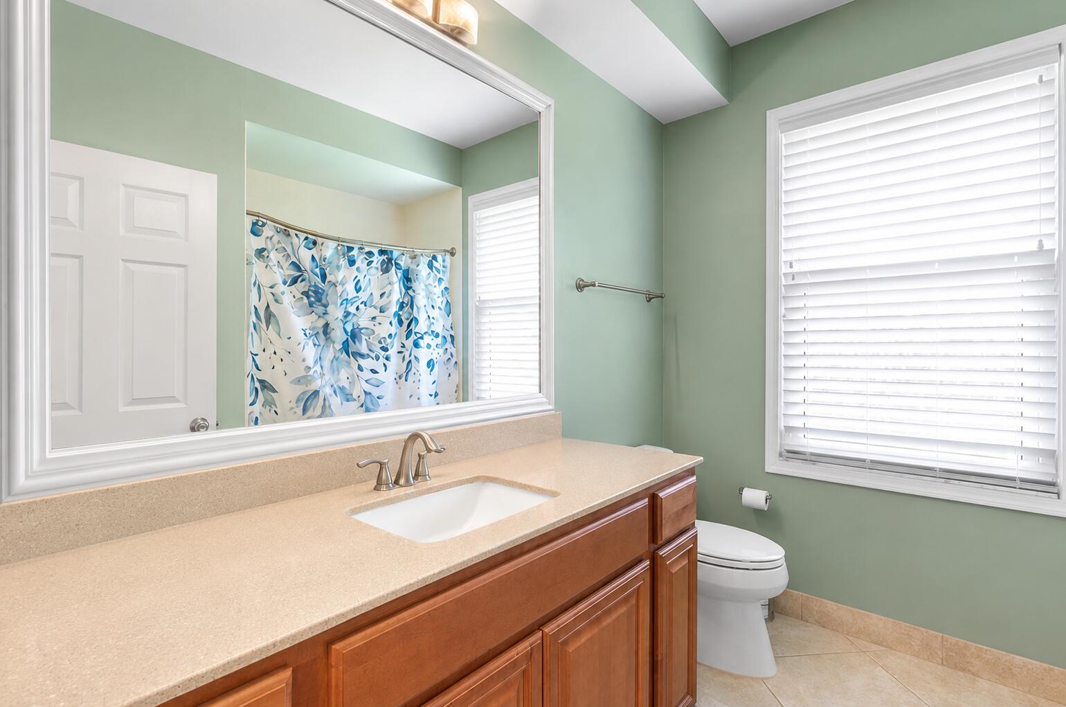 8926 Se North Passage Way Property Photo 14