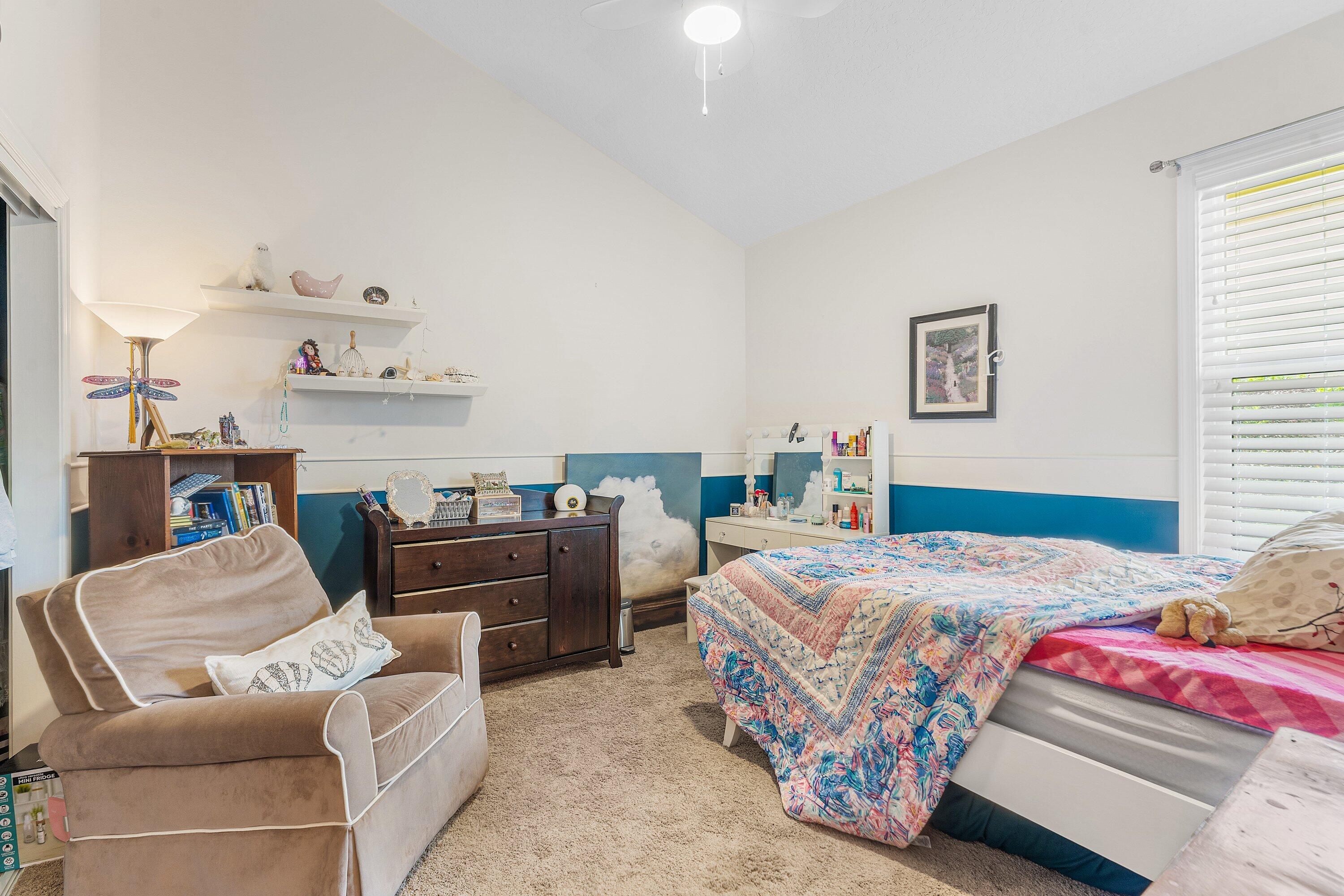 8926 Se North Passage Way Property Photo 15