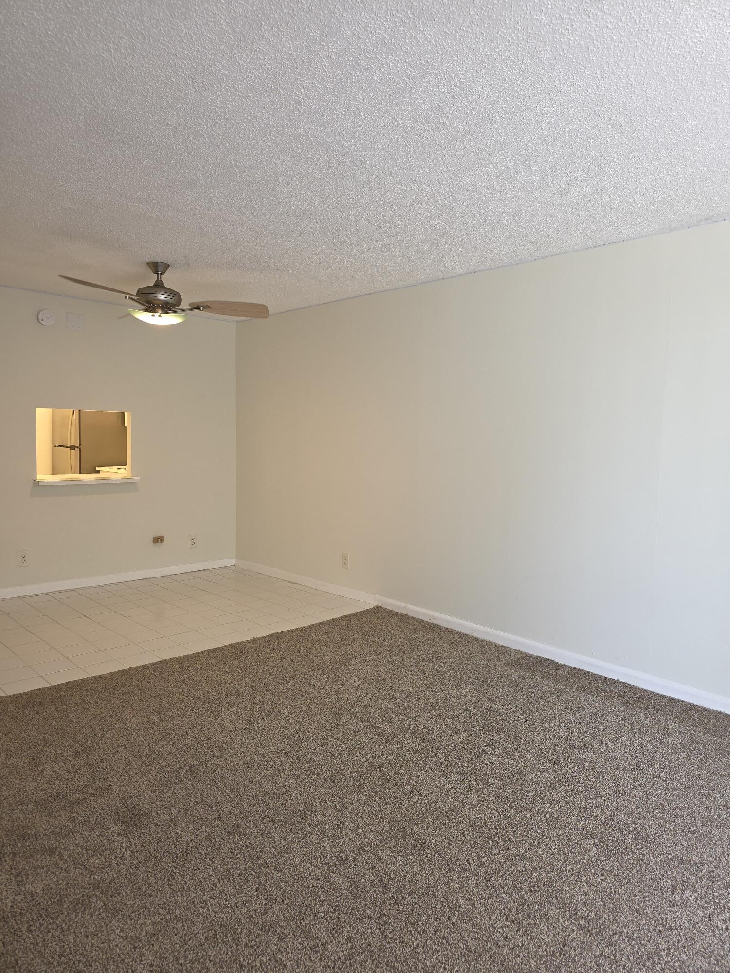 470 Executive Center Drive 2k Property Photo 10
