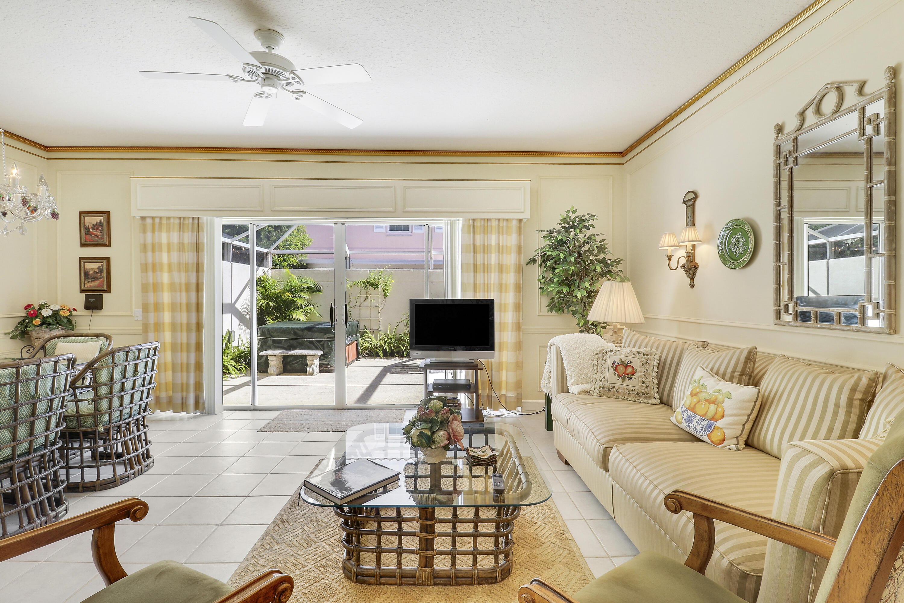 77 Laurel Oaks Circle Property Photo 8