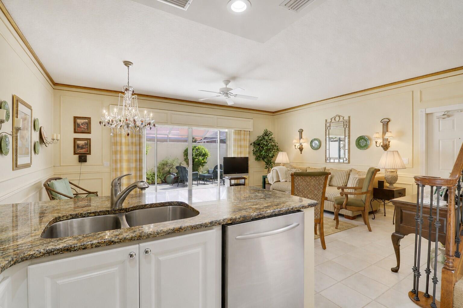 77 Laurel Oaks Circle Property Photo 13