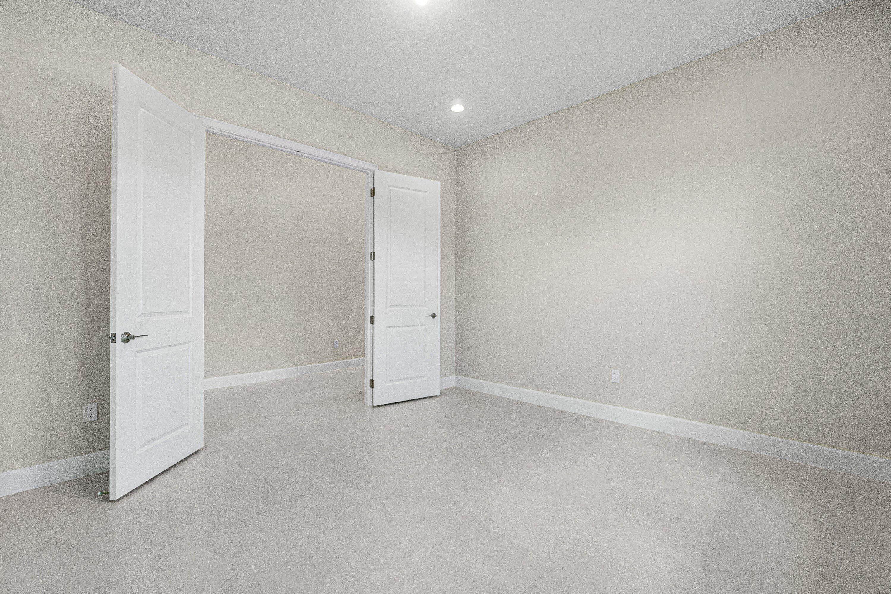 9124 Red Robin Lane Property Photo 19