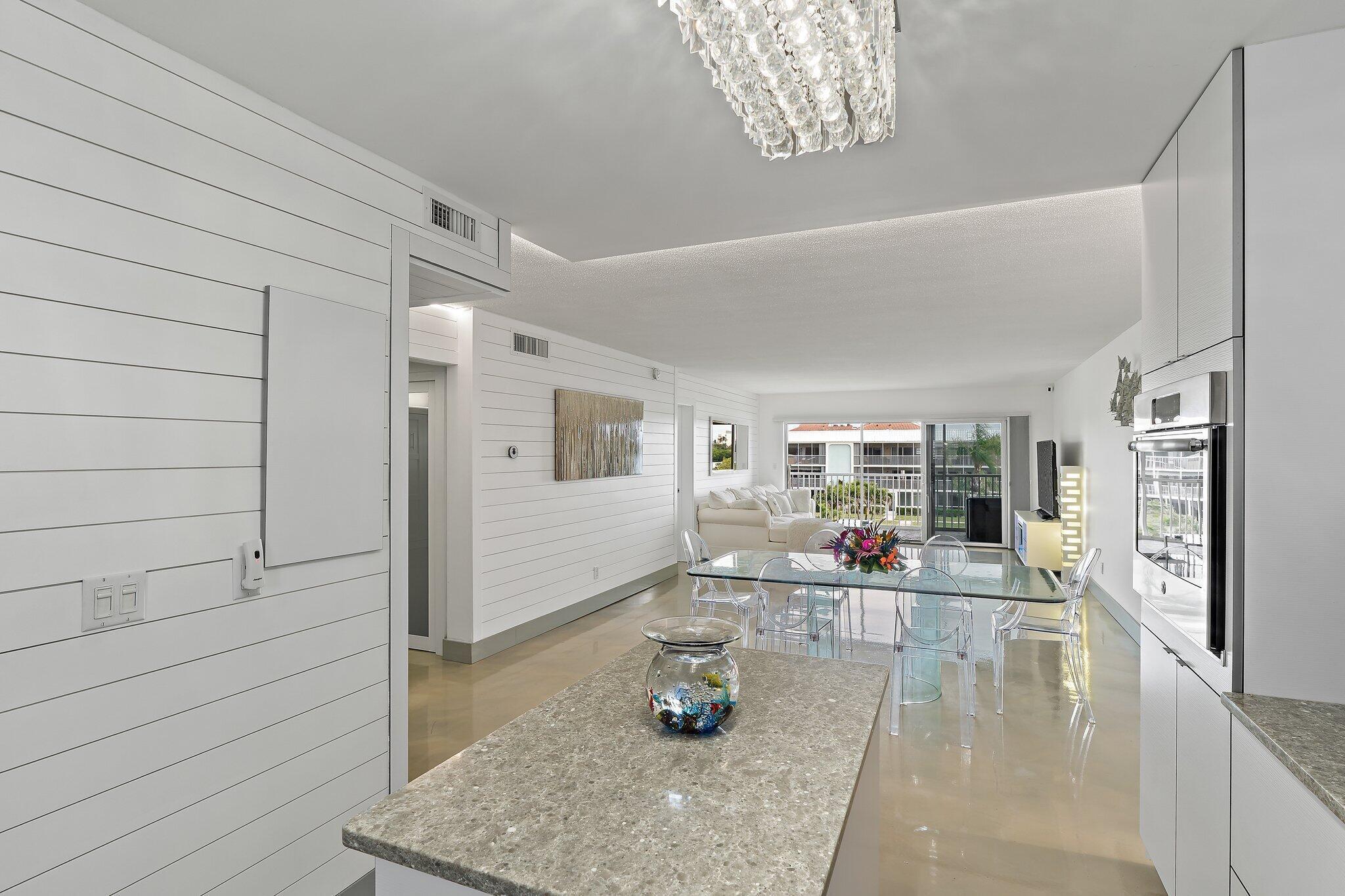 100 Waterway Road E305 Property Photo 15