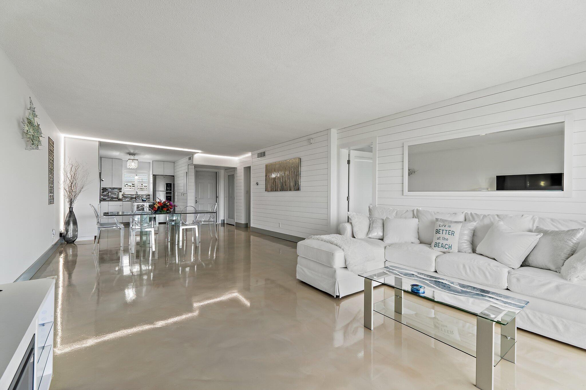 100 Waterway Road E305 Property Photo 24