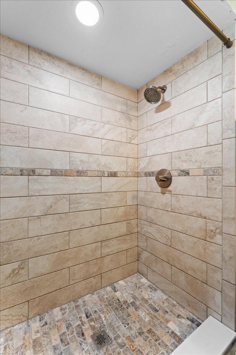 2350 Fallon Boulevard Ne Property Photo 27