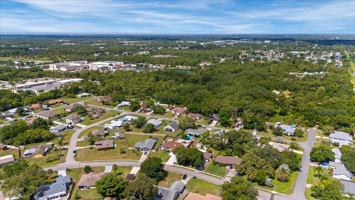 2350 Fallon Boulevard Ne Property Photo 57