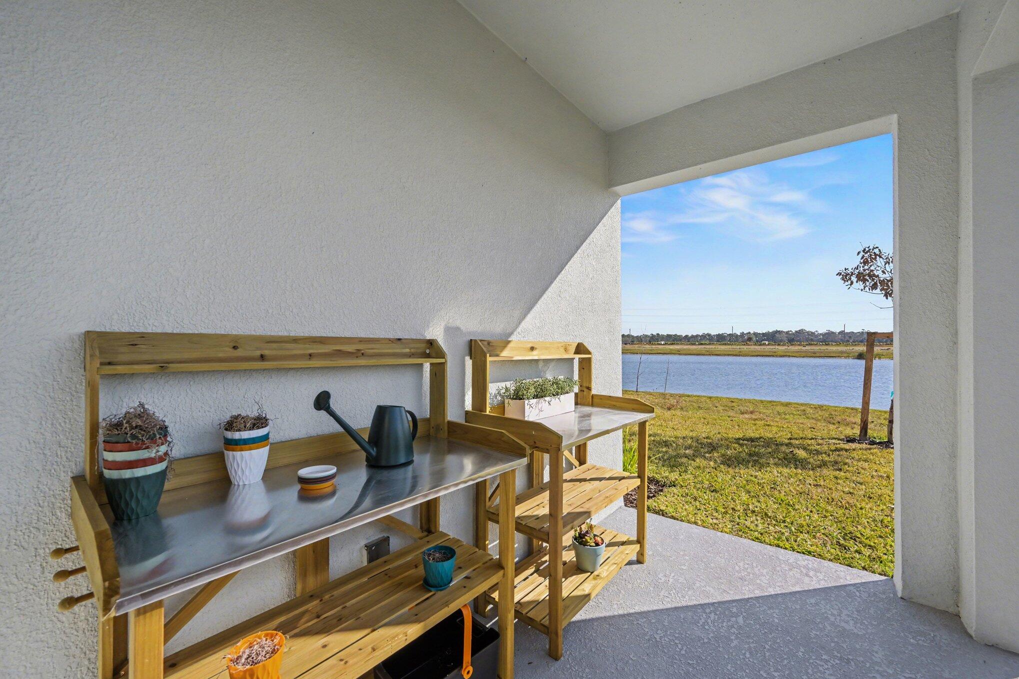 9633 Venetian Square Property Photo 22