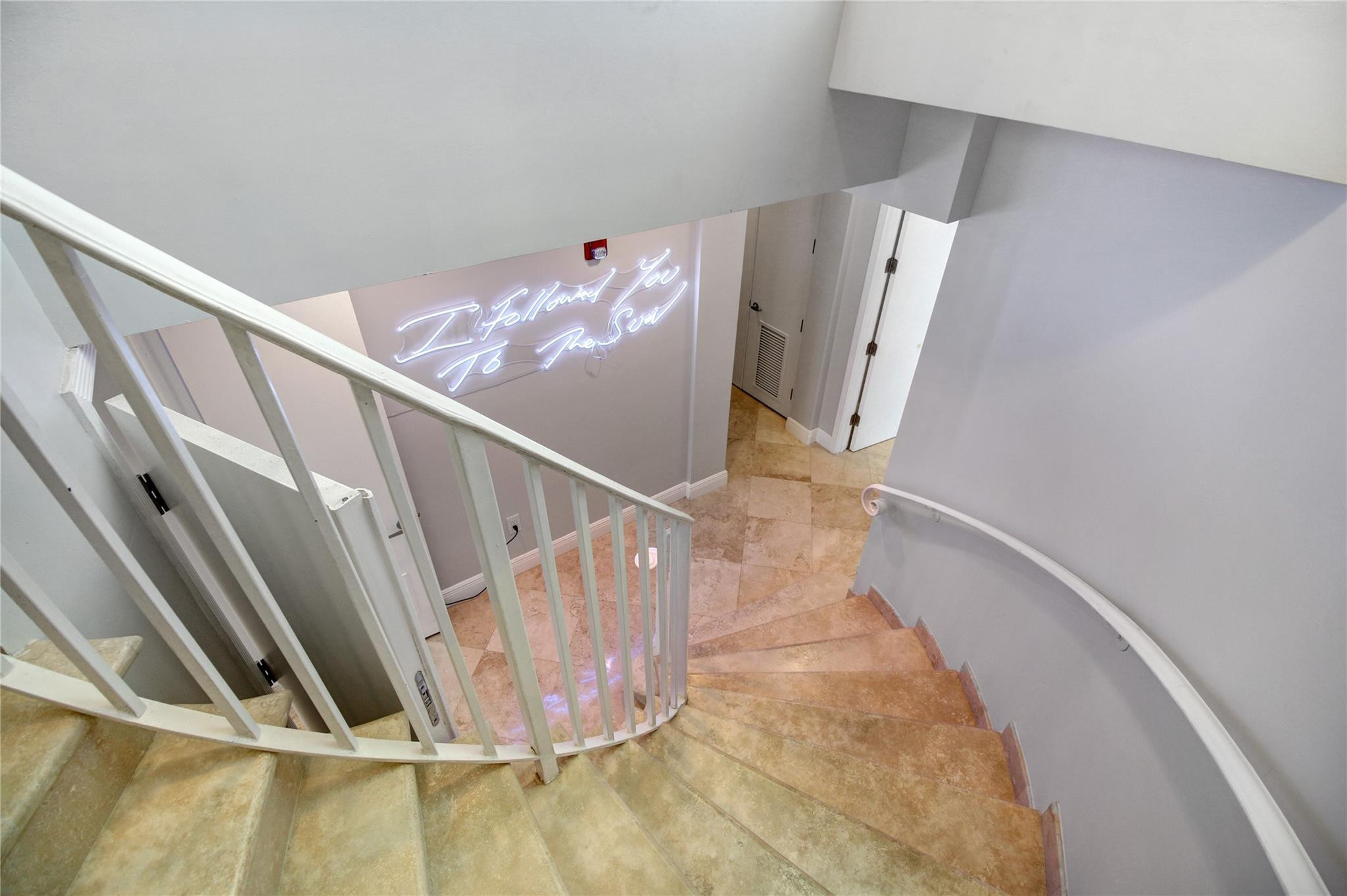 301 Hendricks Isle 7 Property Photo 14
