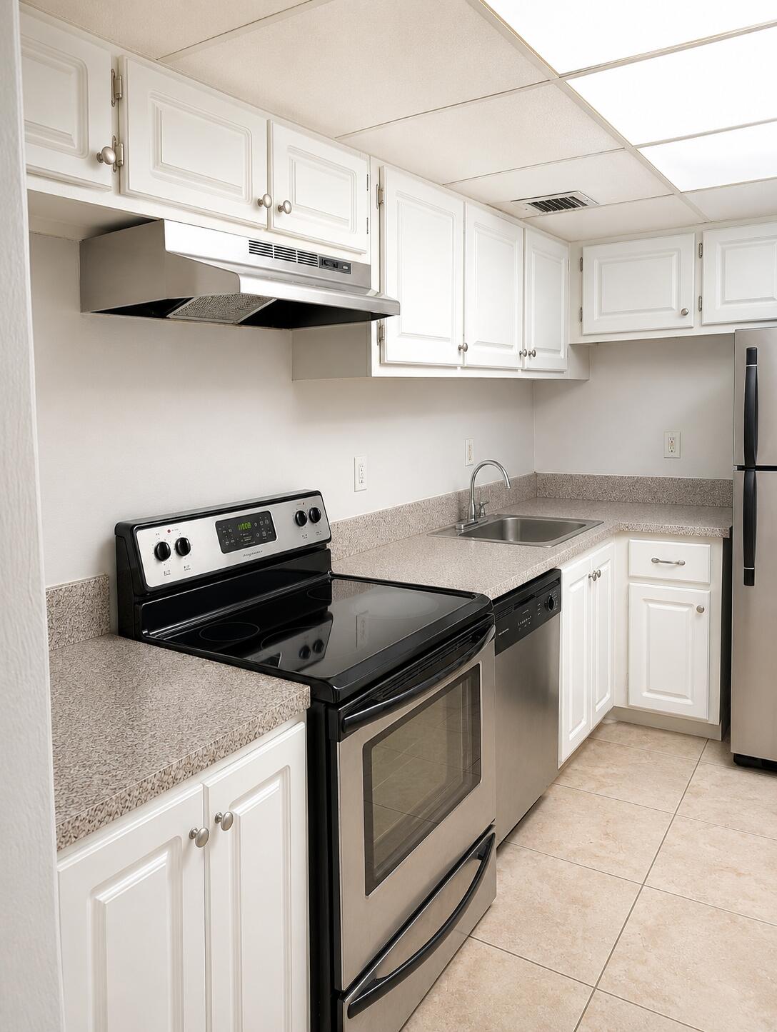 1800 Sans Souci Boulevard 424 Property Photo 5