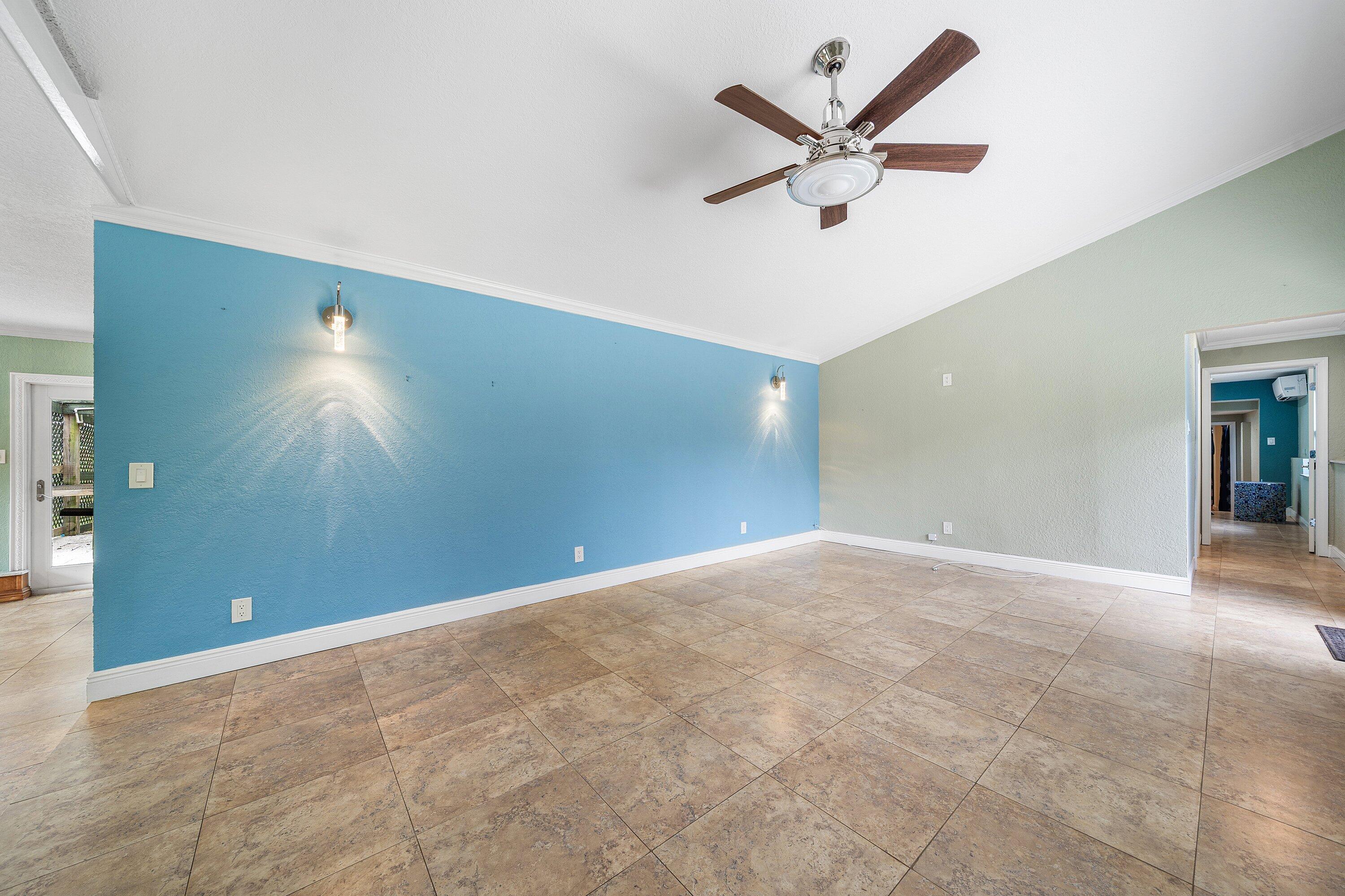 2873 Riverland Road Property Photo 19