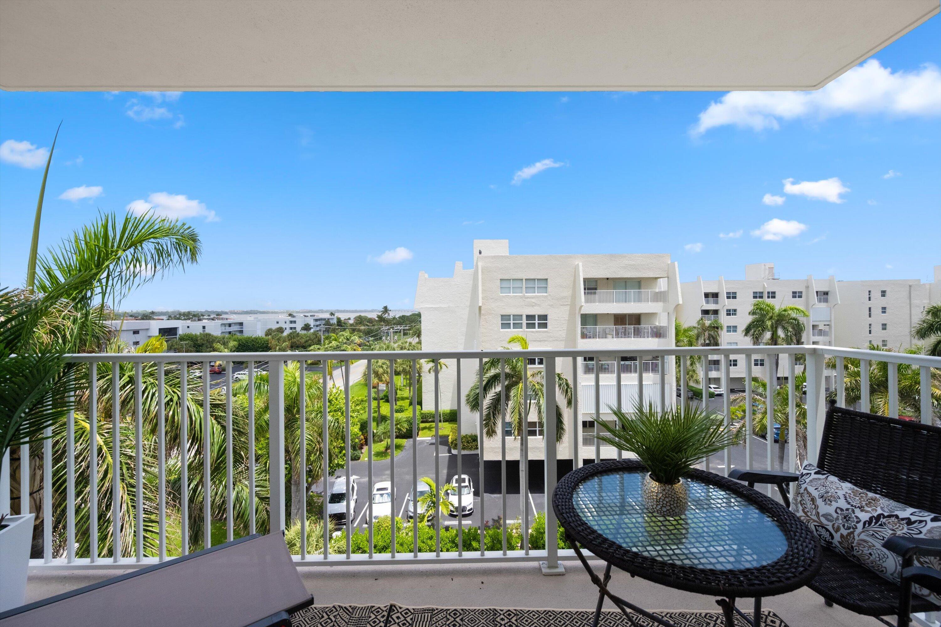 3540 S Ocean Boulevard 612 Property Photo 22