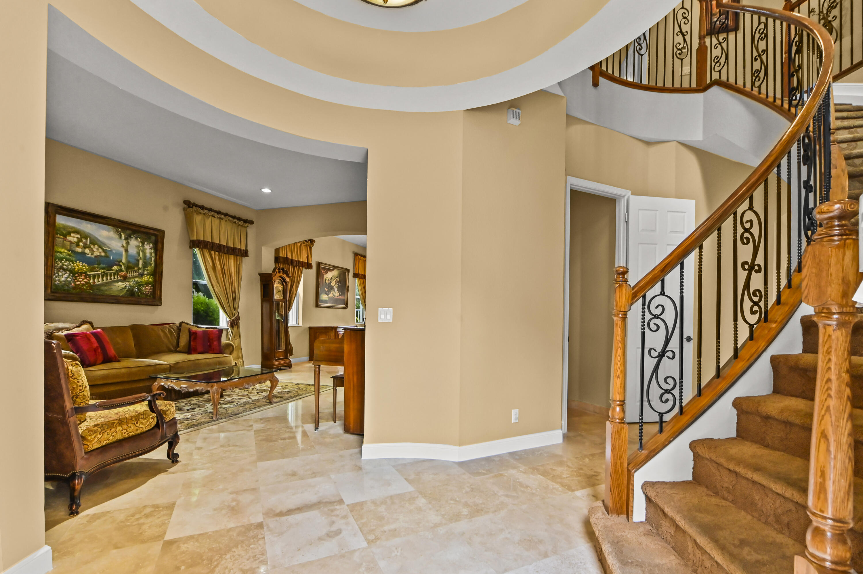 458 Cresta Circle Property Photo 6