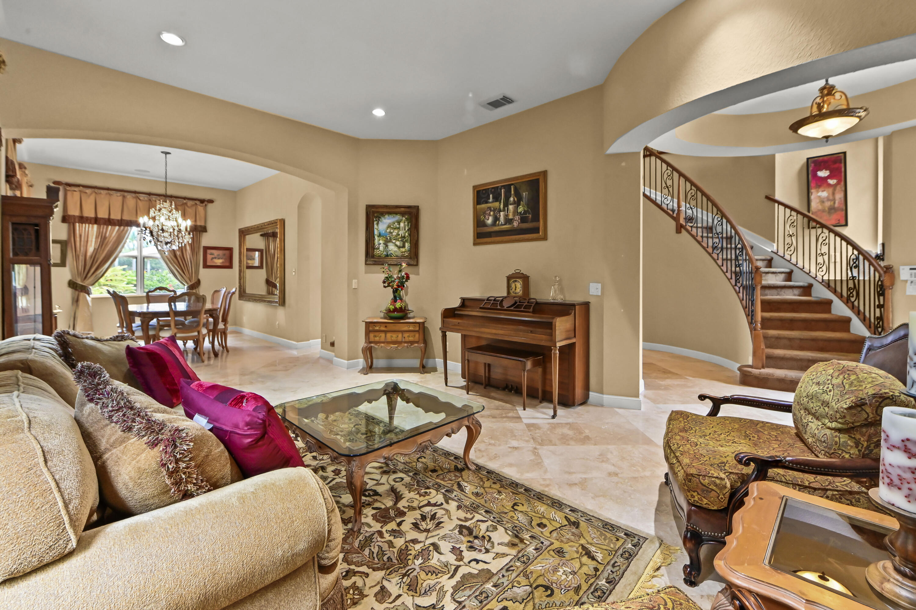 458 Cresta Circle Property Photo 7