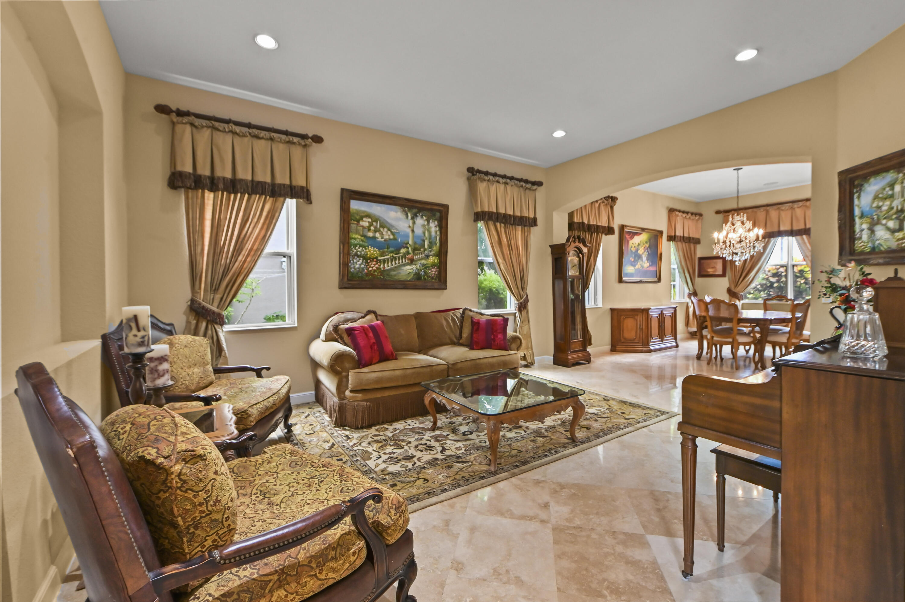 458 Cresta Circle Property Photo 8